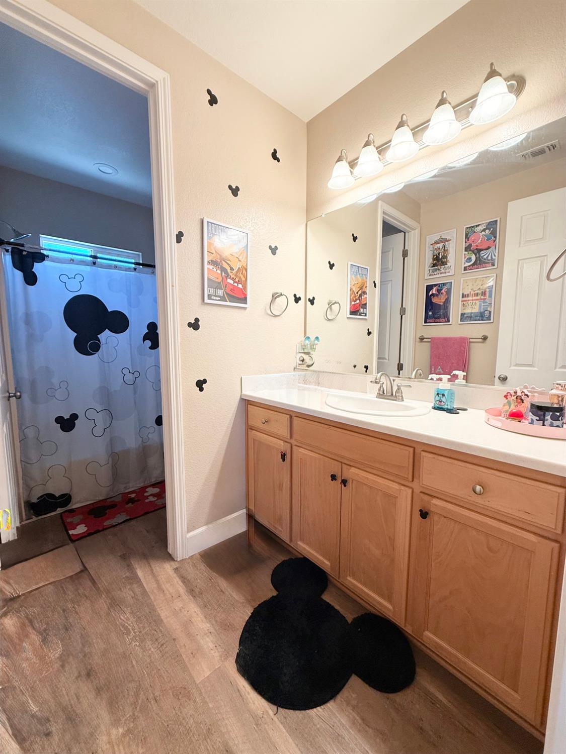 1673 Mcmanis Ln, Ripon, CA 95366