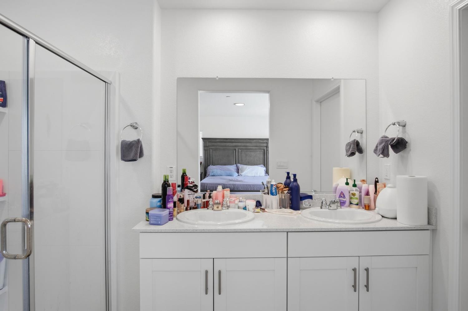 6415 Moss Creek Ct, Riverbank, CA 95367