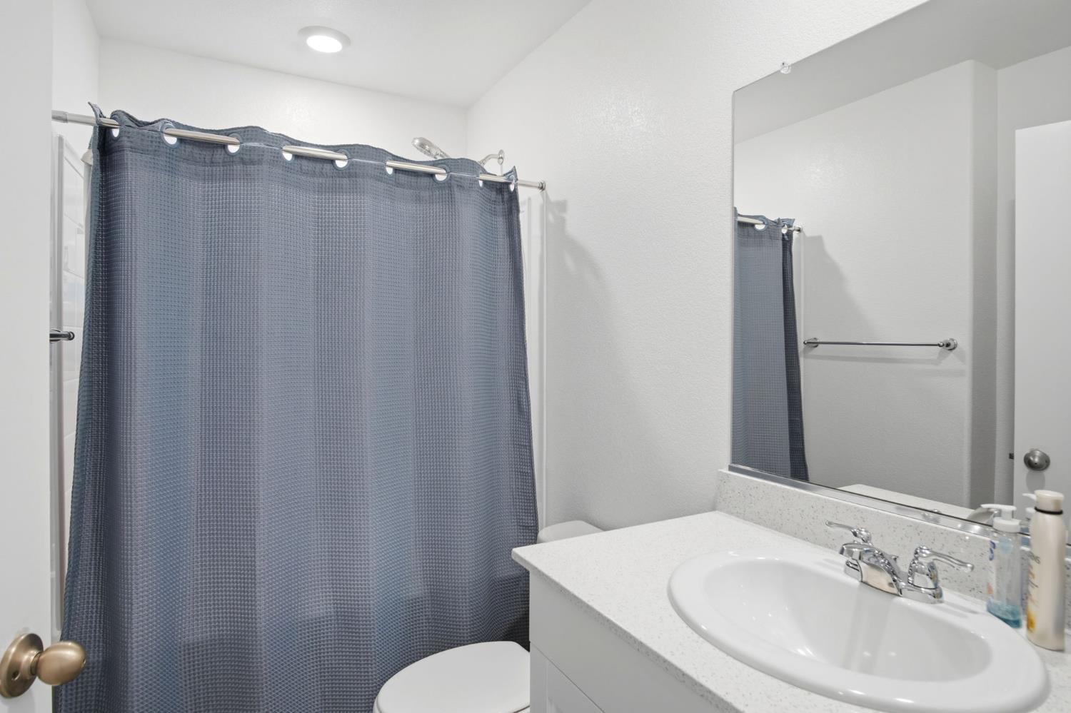 6415 Moss Creek Ct, Riverbank, CA 95367