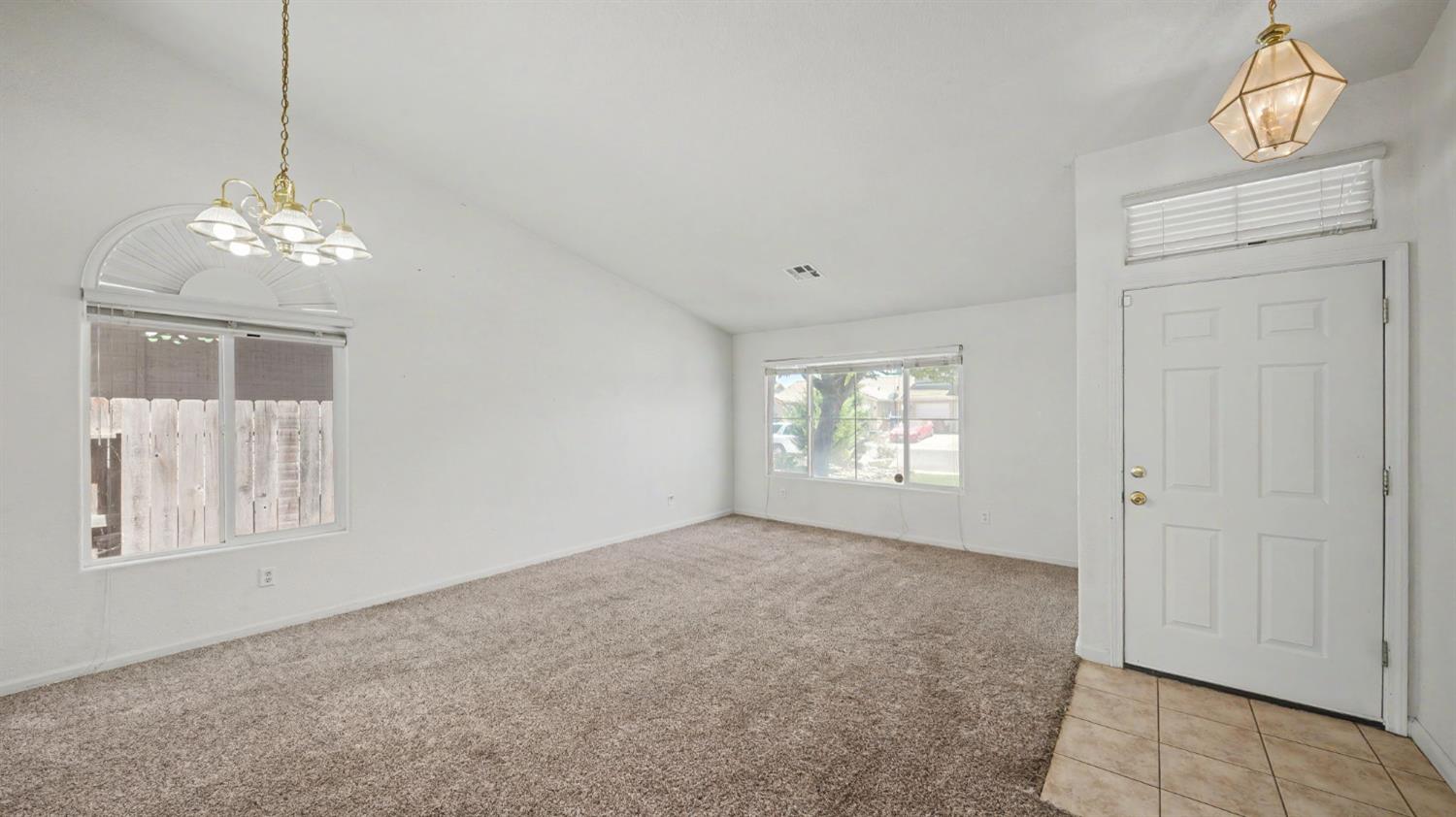 2204 W Sweet Water Ct, Merced, CA 95348