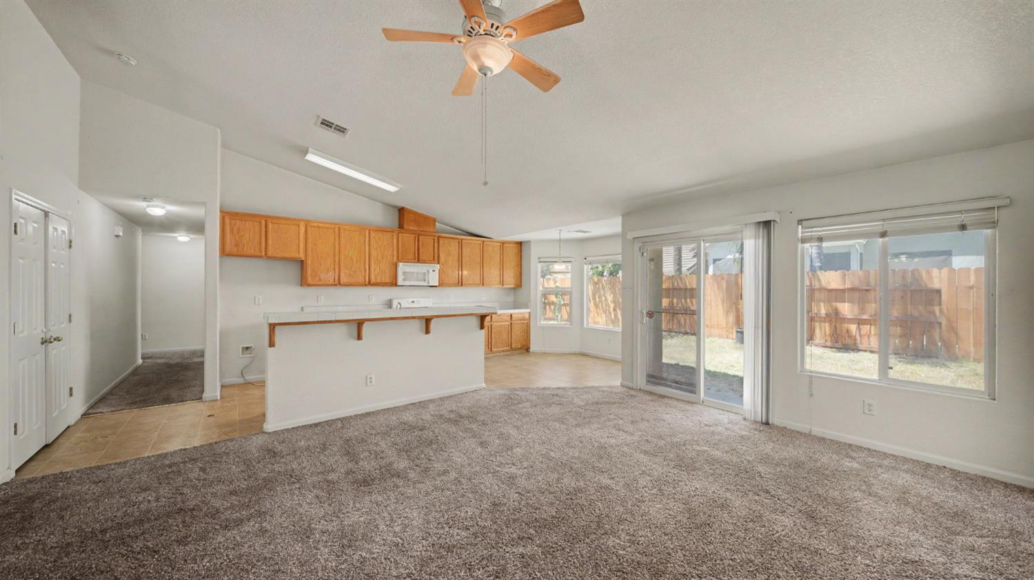 2204 W Sweet Water Ct, Merced, CA 95348