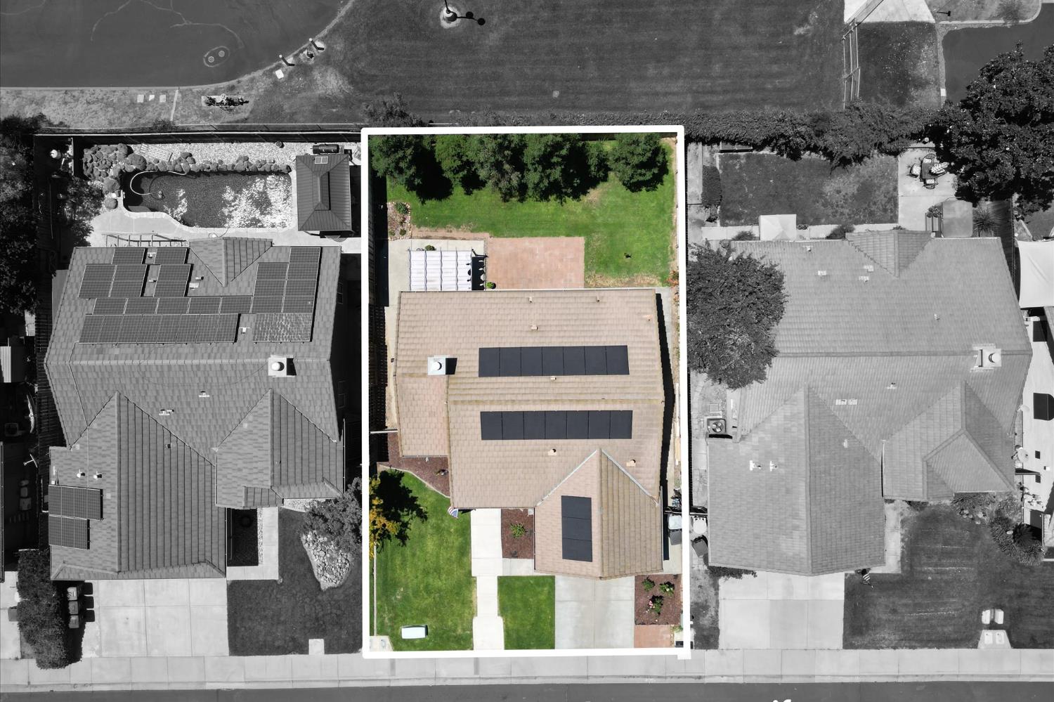 548 Buccaneer Ave, Oakdale, CA 95361