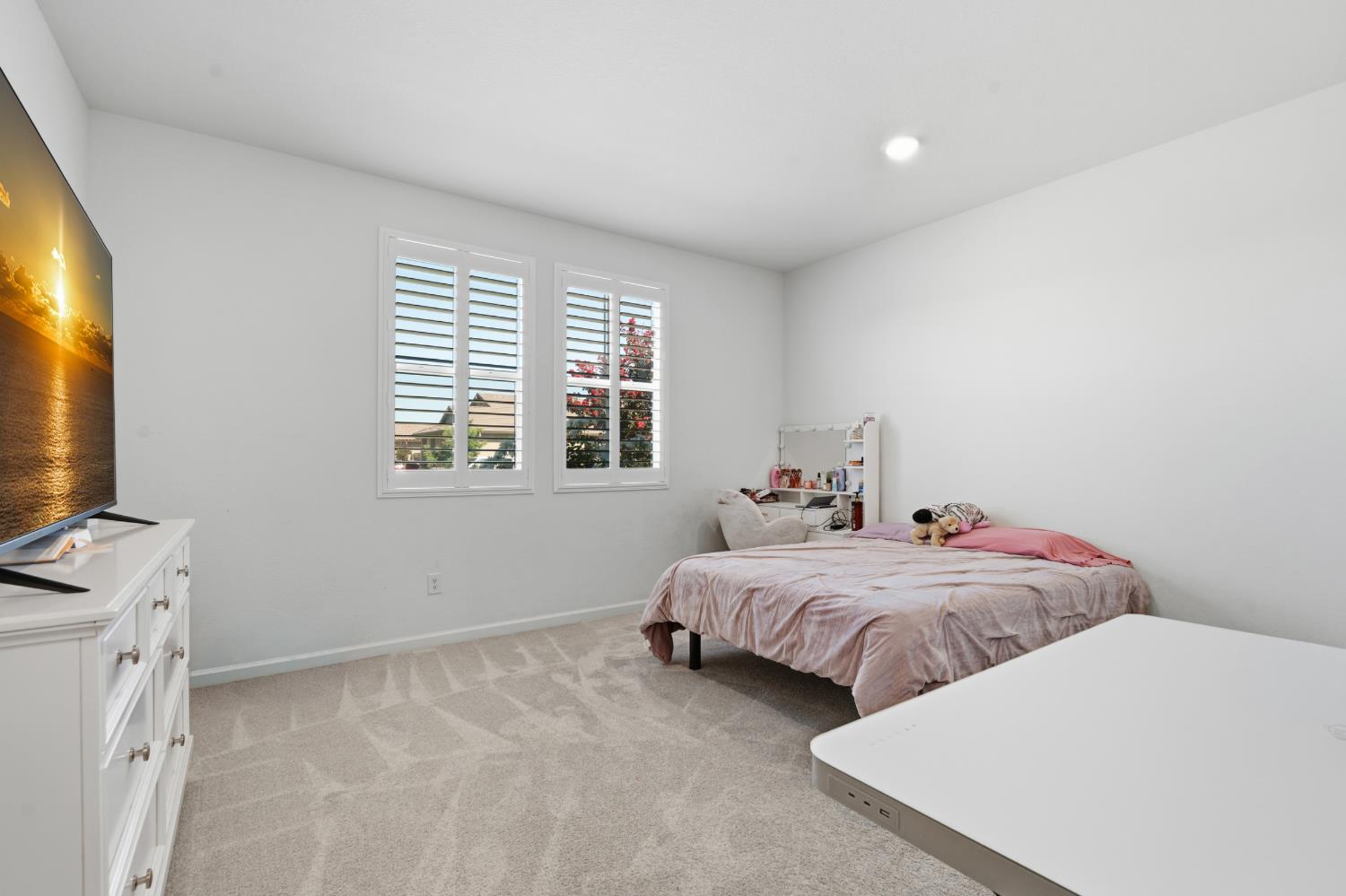 1589 Lantern Way, Hughson, CA 95326
