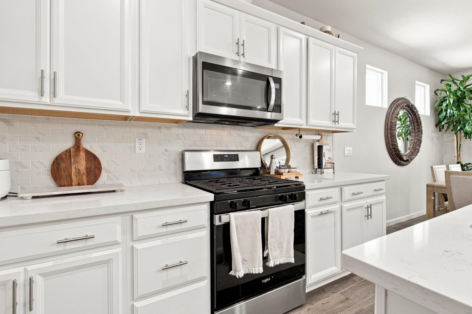 3093 Feather Rd, Manteca, CA 95337