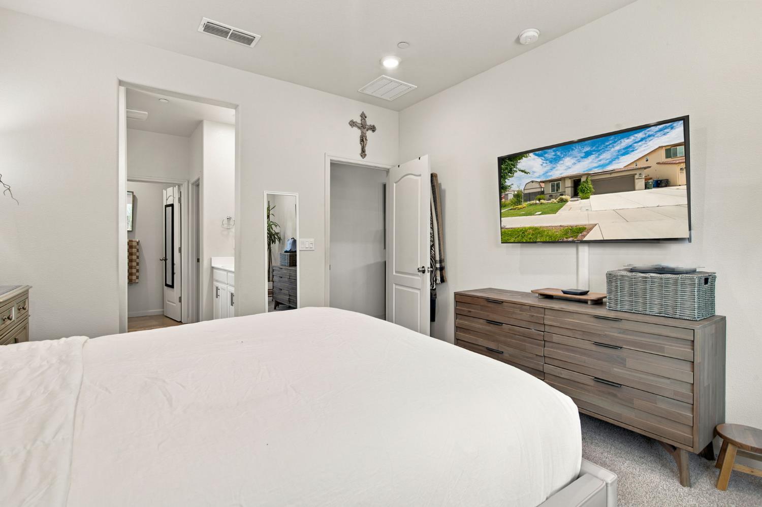 3093 Feather Rd, Manteca, CA 95337