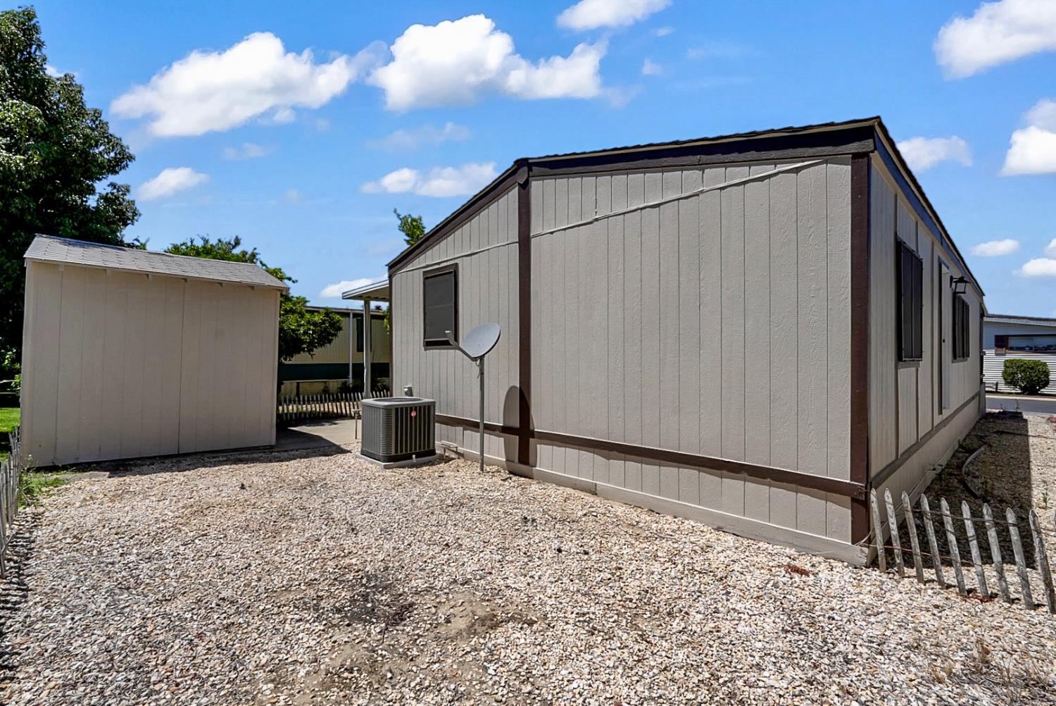 1200 S Carpenter Rd #48, Modesto, CA 95351