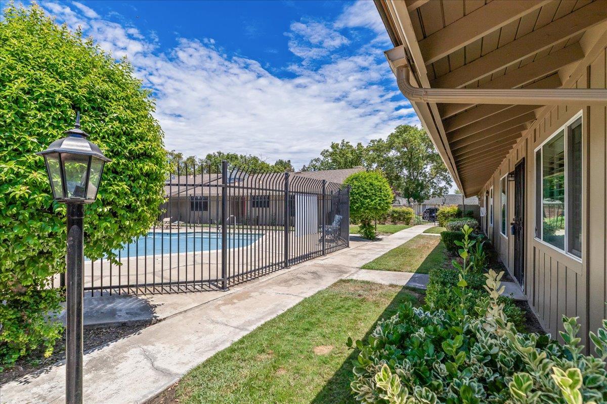 617 W Granger Ave #30, Modesto, CA 95350