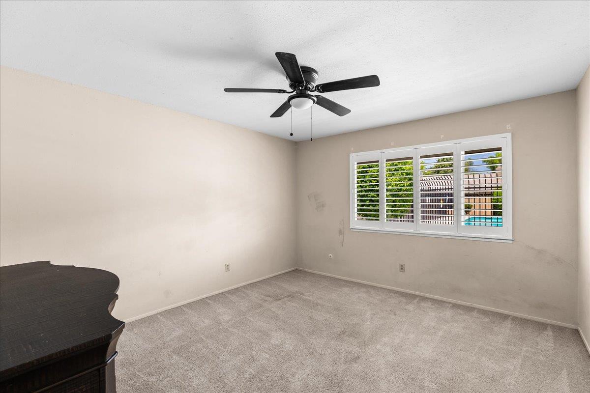 617 W Granger Ave #30, Modesto, CA 95350