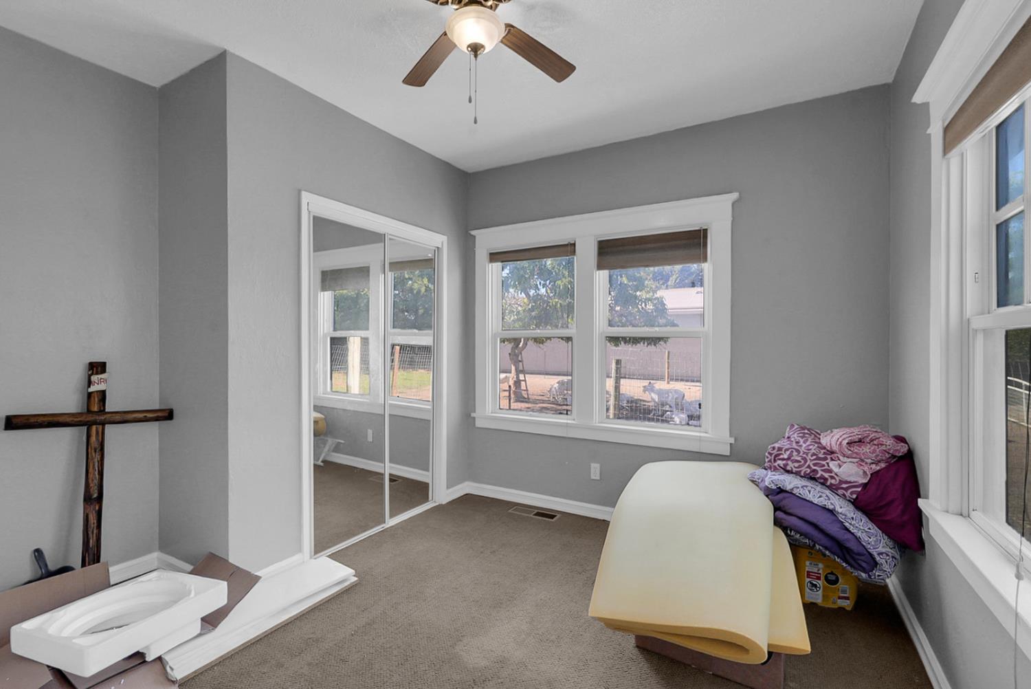 237 241 Leek Rd, Modesto, CA 95357