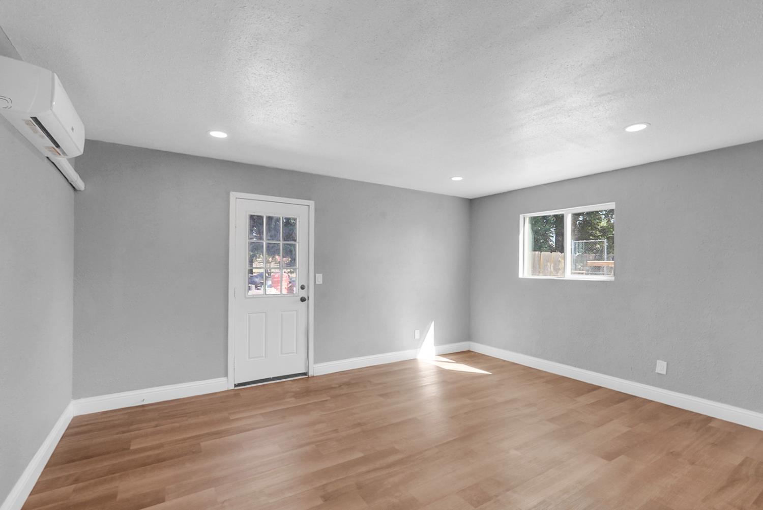 237 241 Leek Rd, Modesto, CA 95357