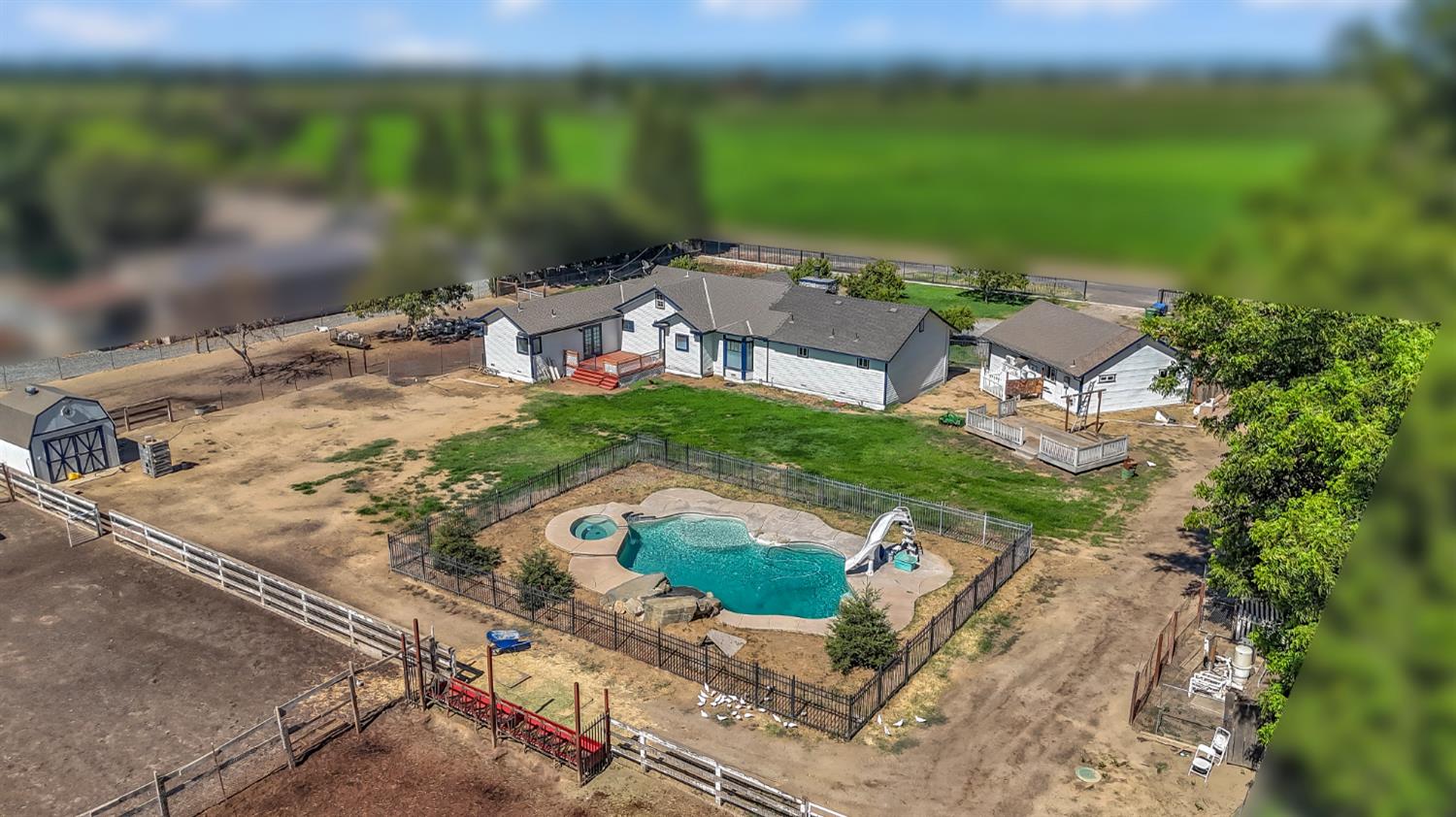 237 241 Leek Rd, Modesto, CA 95357