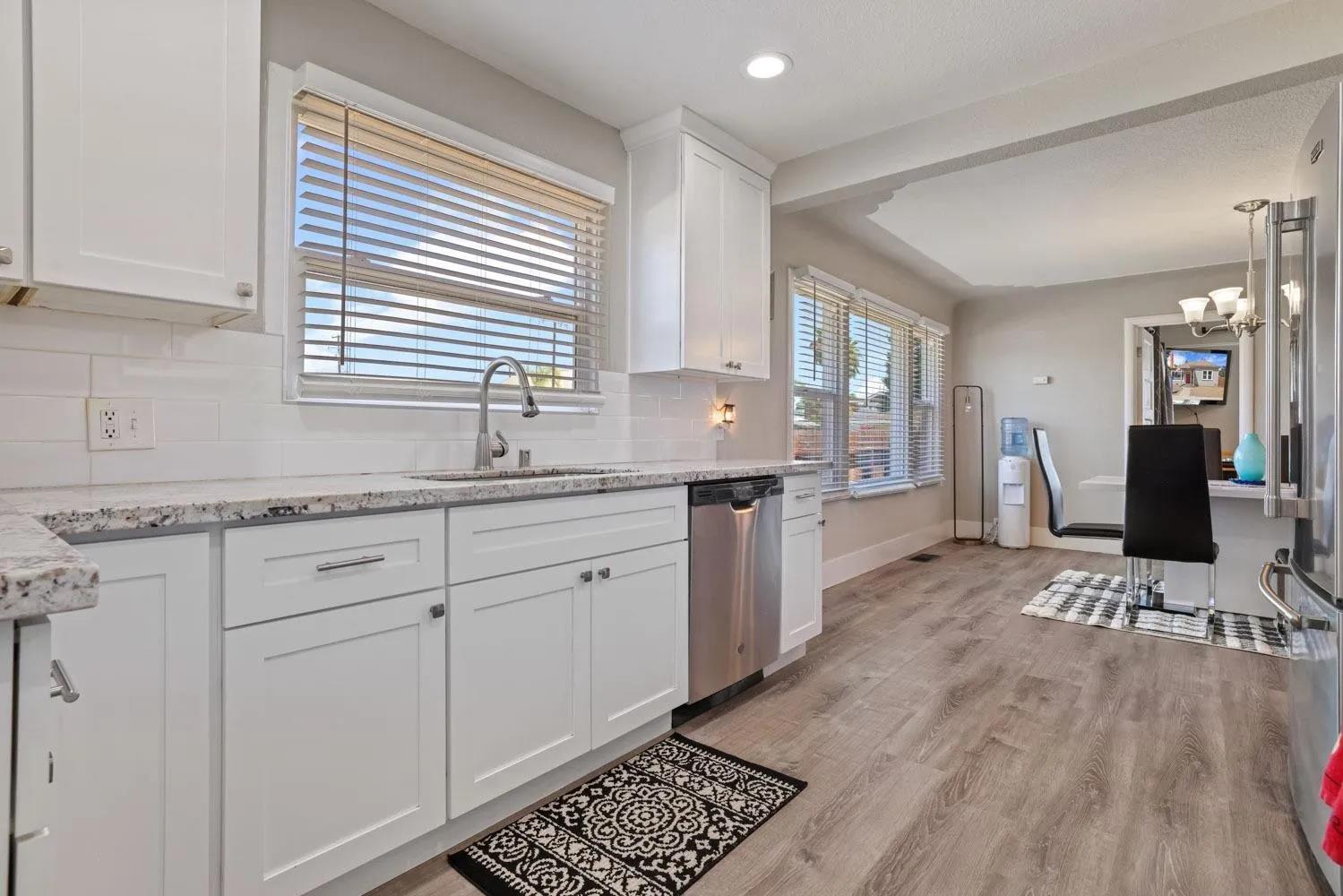 213 S Walnut Ave, Ripon, CA 95366