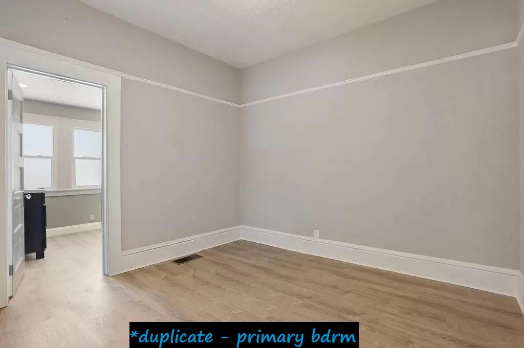 213 S Walnut Ave, Ripon, CA 95366