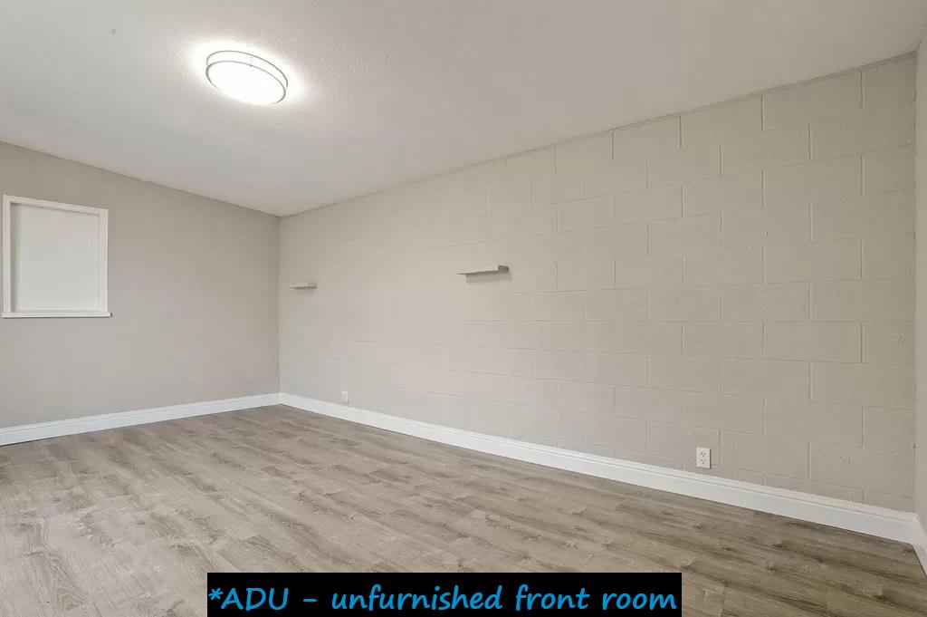 213 S Walnut Ave, Ripon, CA 95366