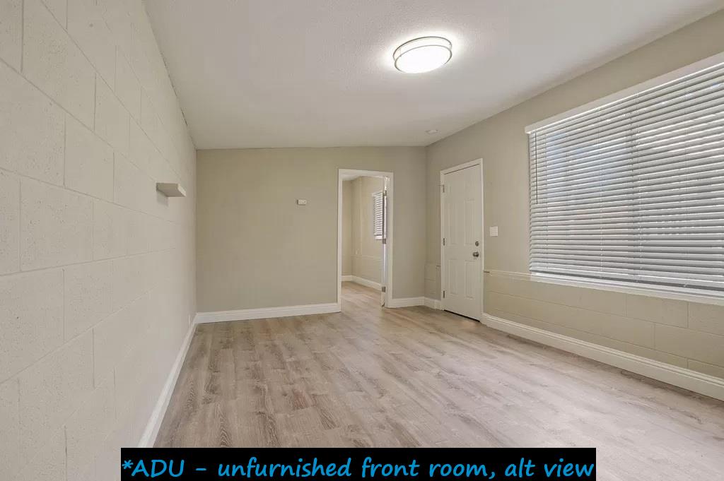 213 S Walnut Ave, Ripon, CA 95366