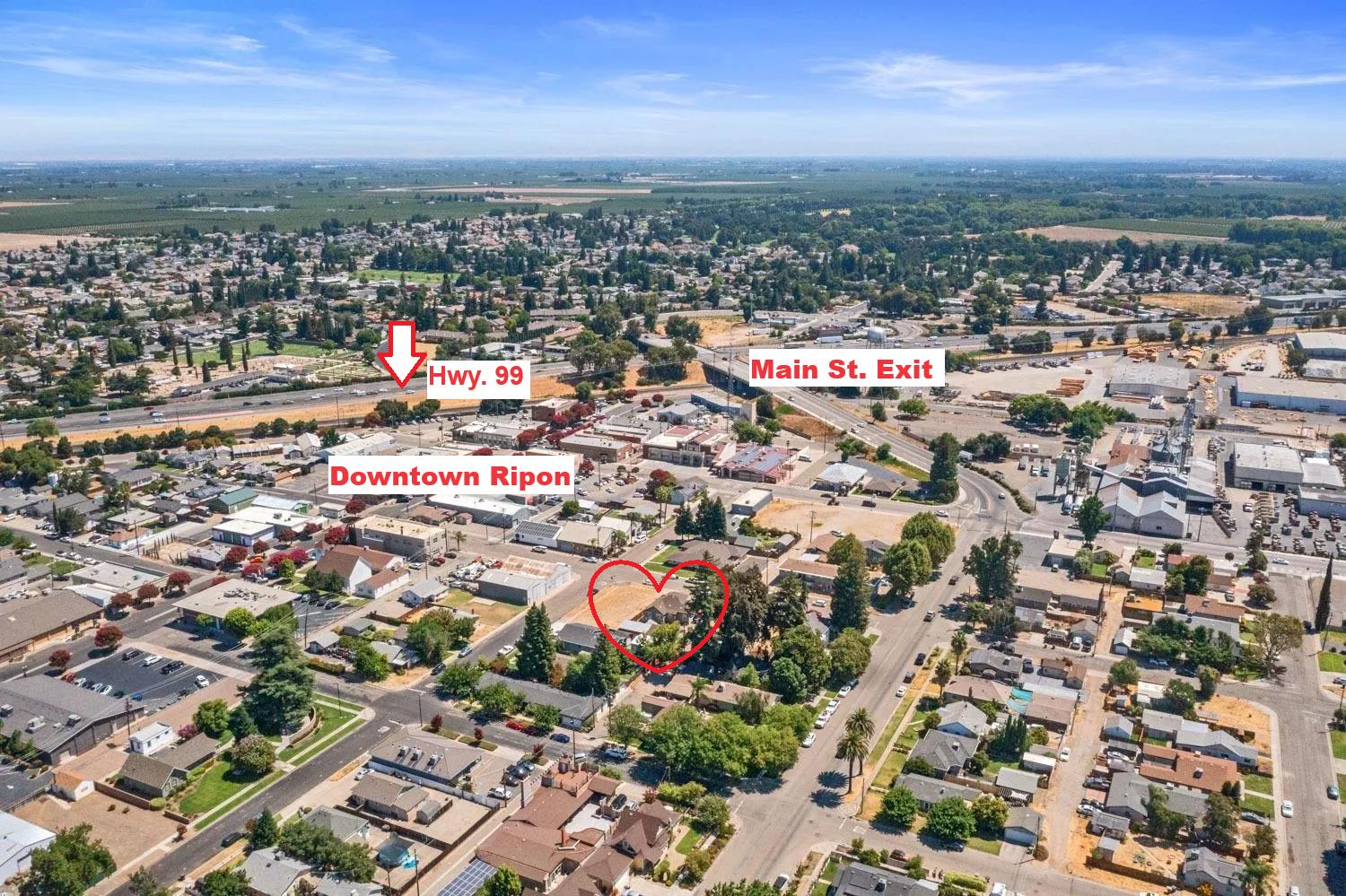 213 S Walnut Ave, Ripon, CA 95366