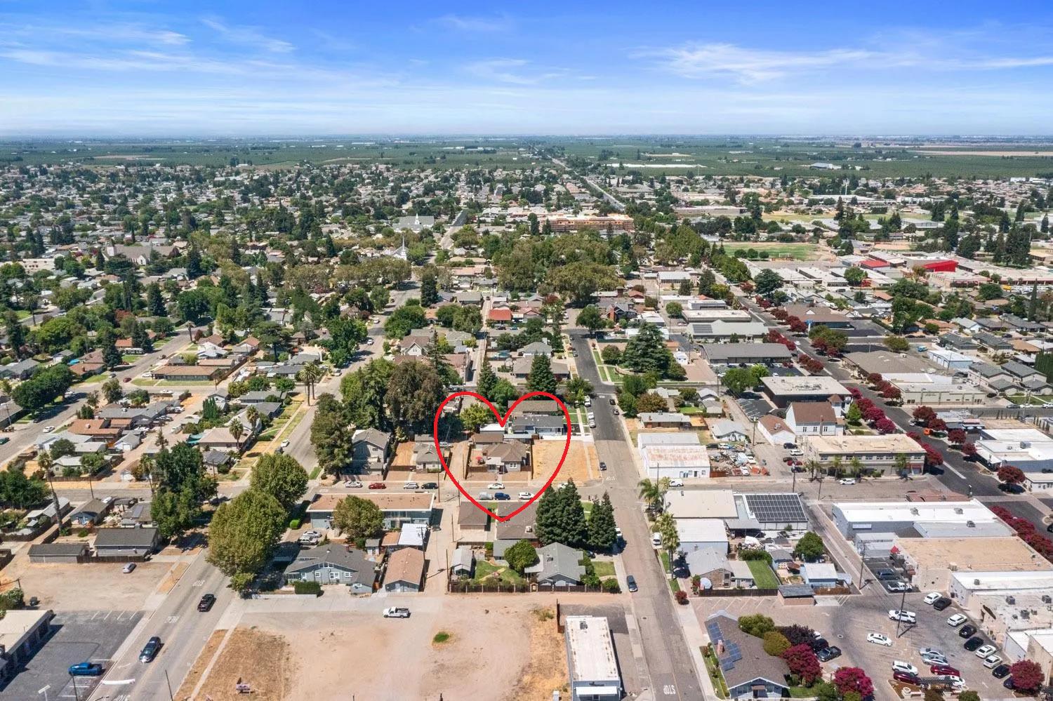 213 S Walnut Ave, Ripon, CA 95366
