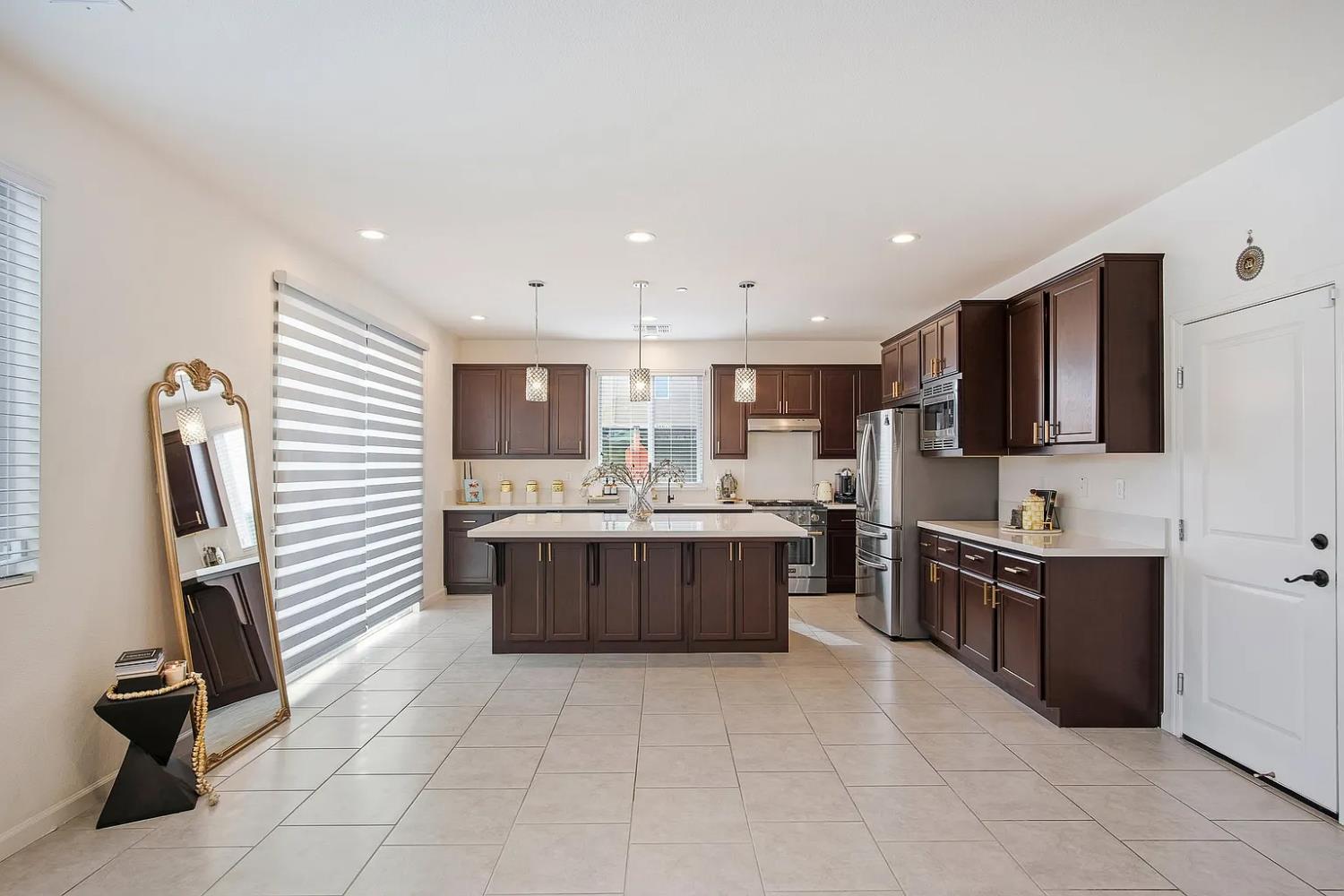 5312 Amaryllis Way, Keyes, CA 95328