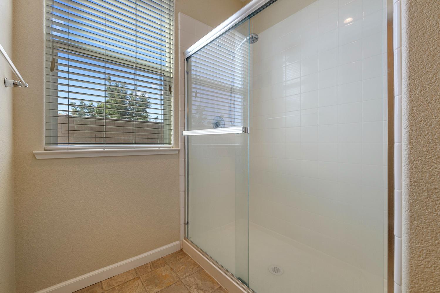 586 Glendon Ct, Merced, CA 95348