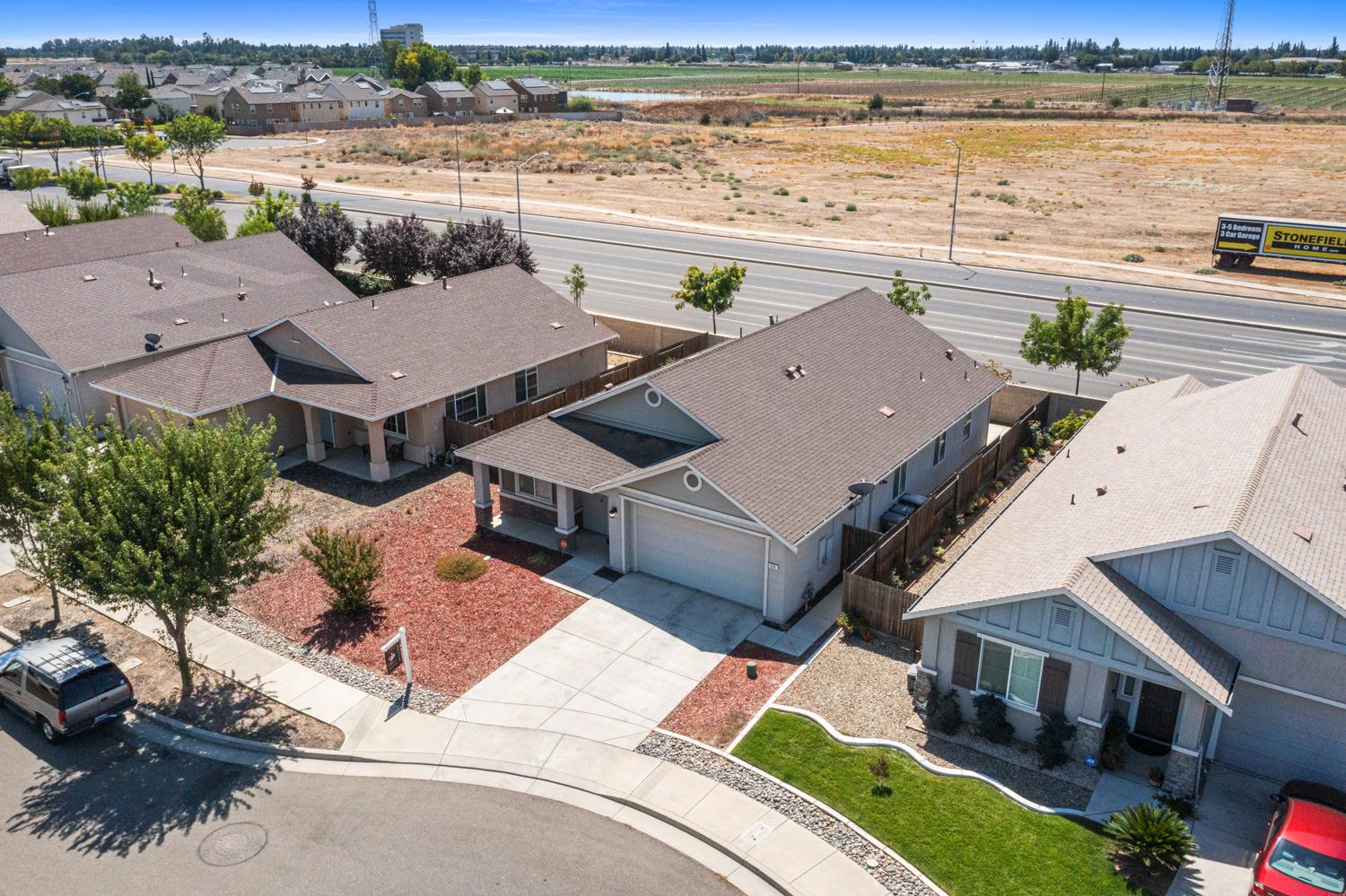 586 Glendon Ct, Merced, CA 95348