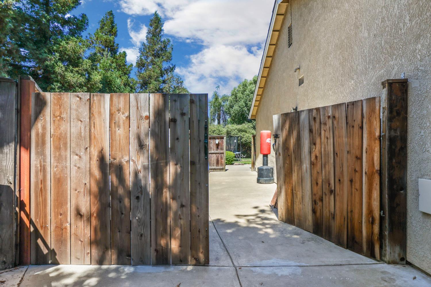 4216 Keepsake Ct, Modesto, CA 95356