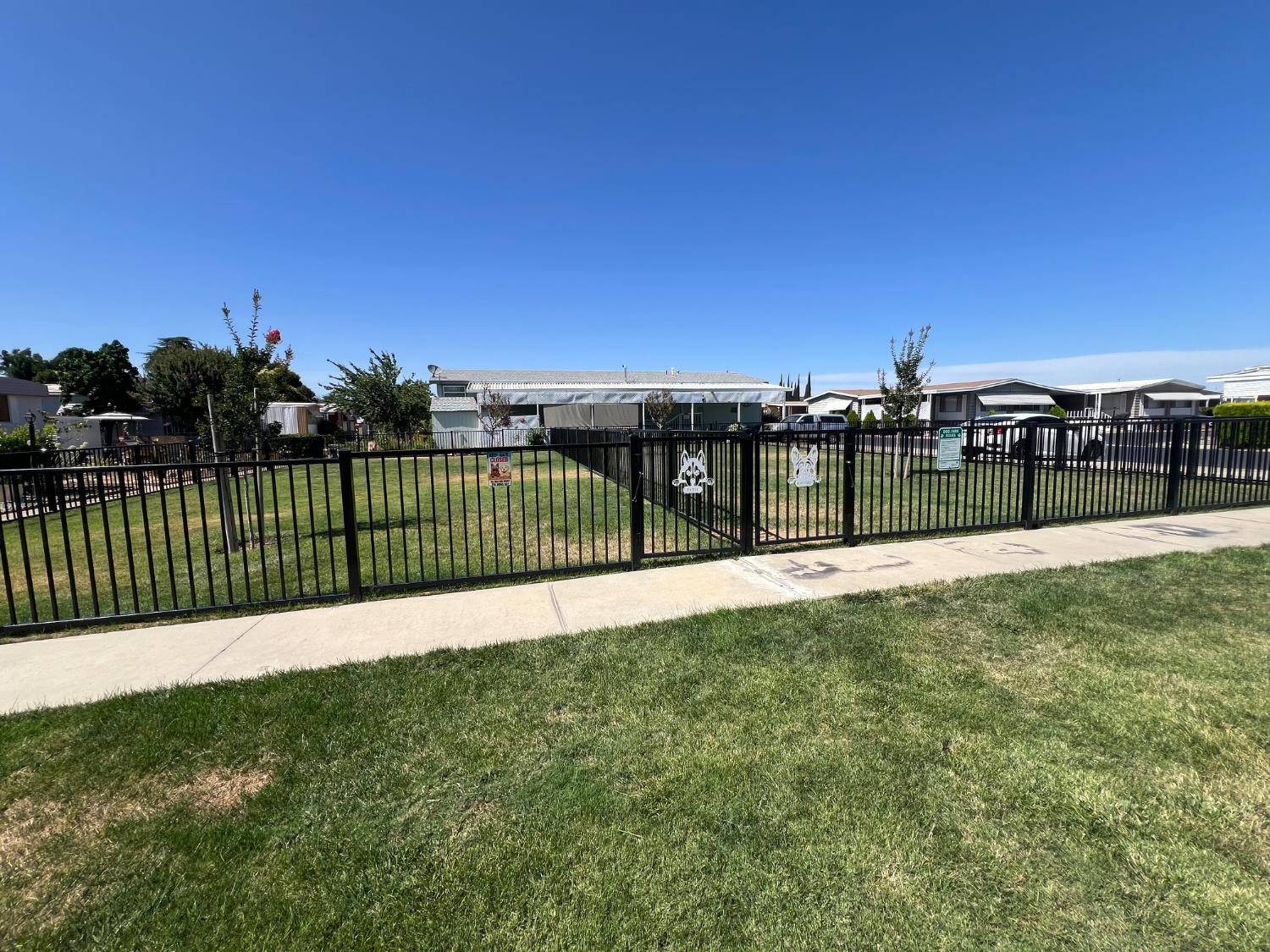 2240 Golden Oak Ln #134, Merced, CA 95341