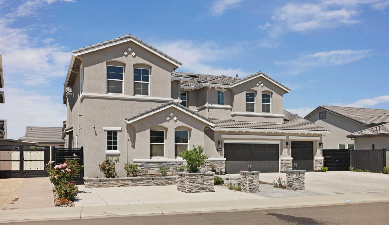 2573 Chrysler Ave, Manteca, CA 95337