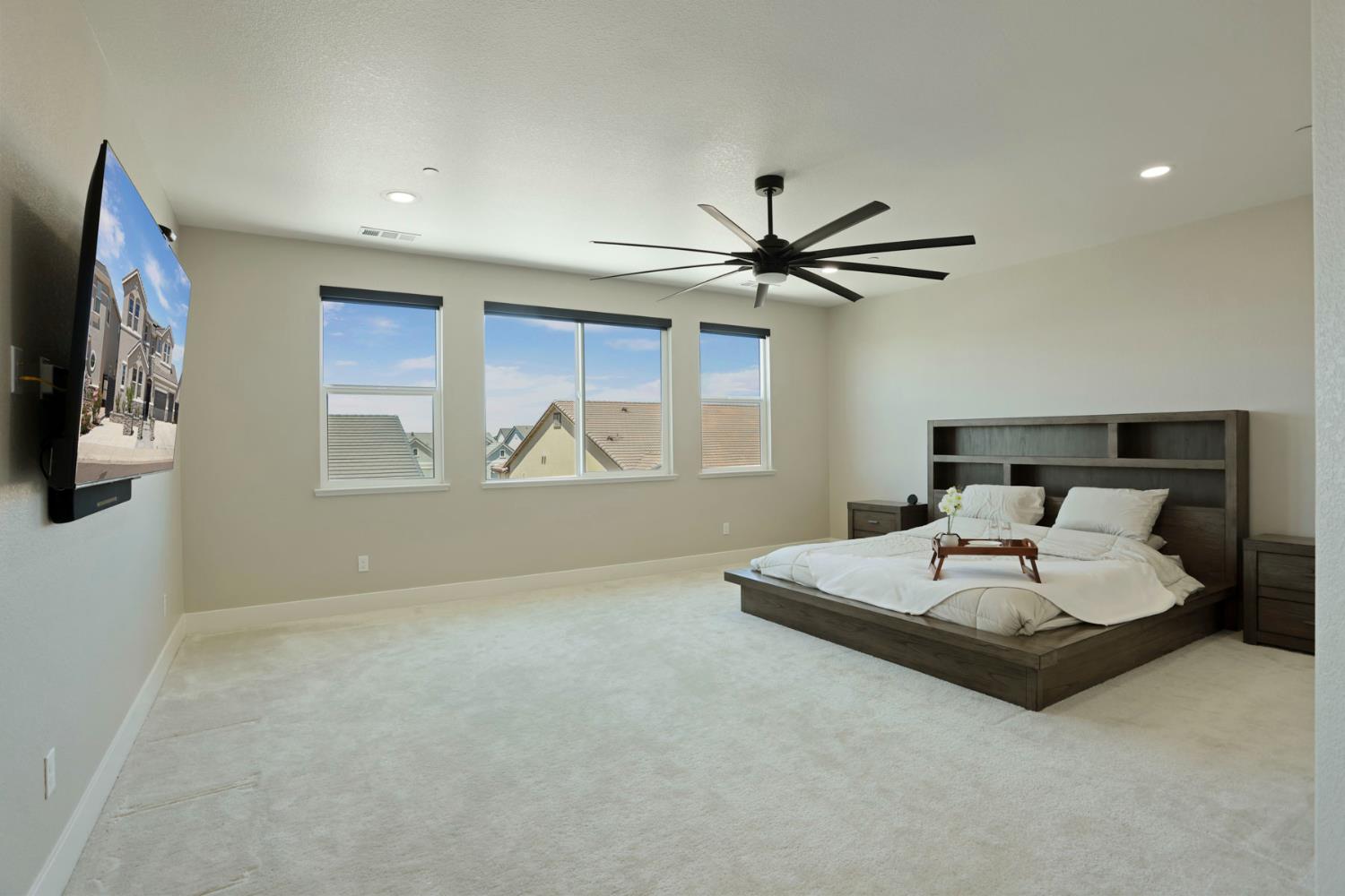 2573 Chrysler Ave, Manteca, CA 95337