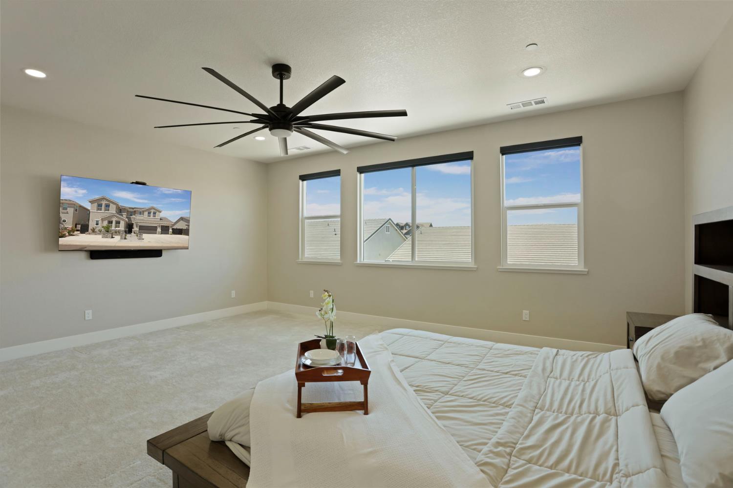2573 Chrysler Ave, Manteca, CA 95337