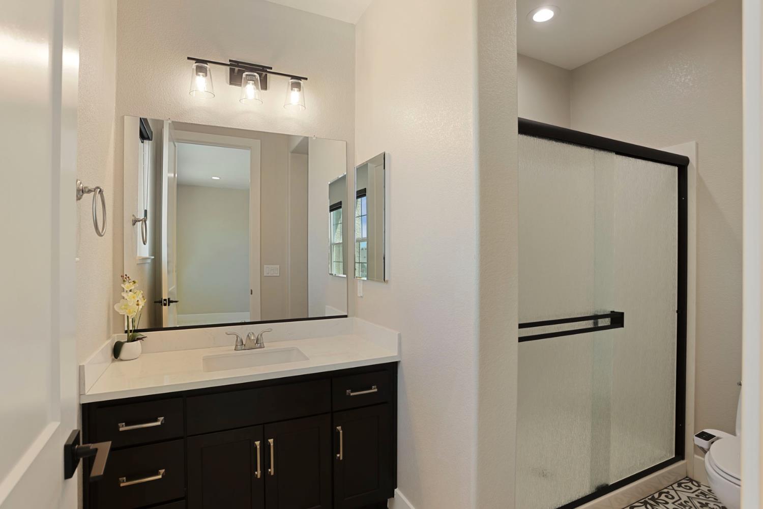 2573 Chrysler Ave, Manteca, CA 95337