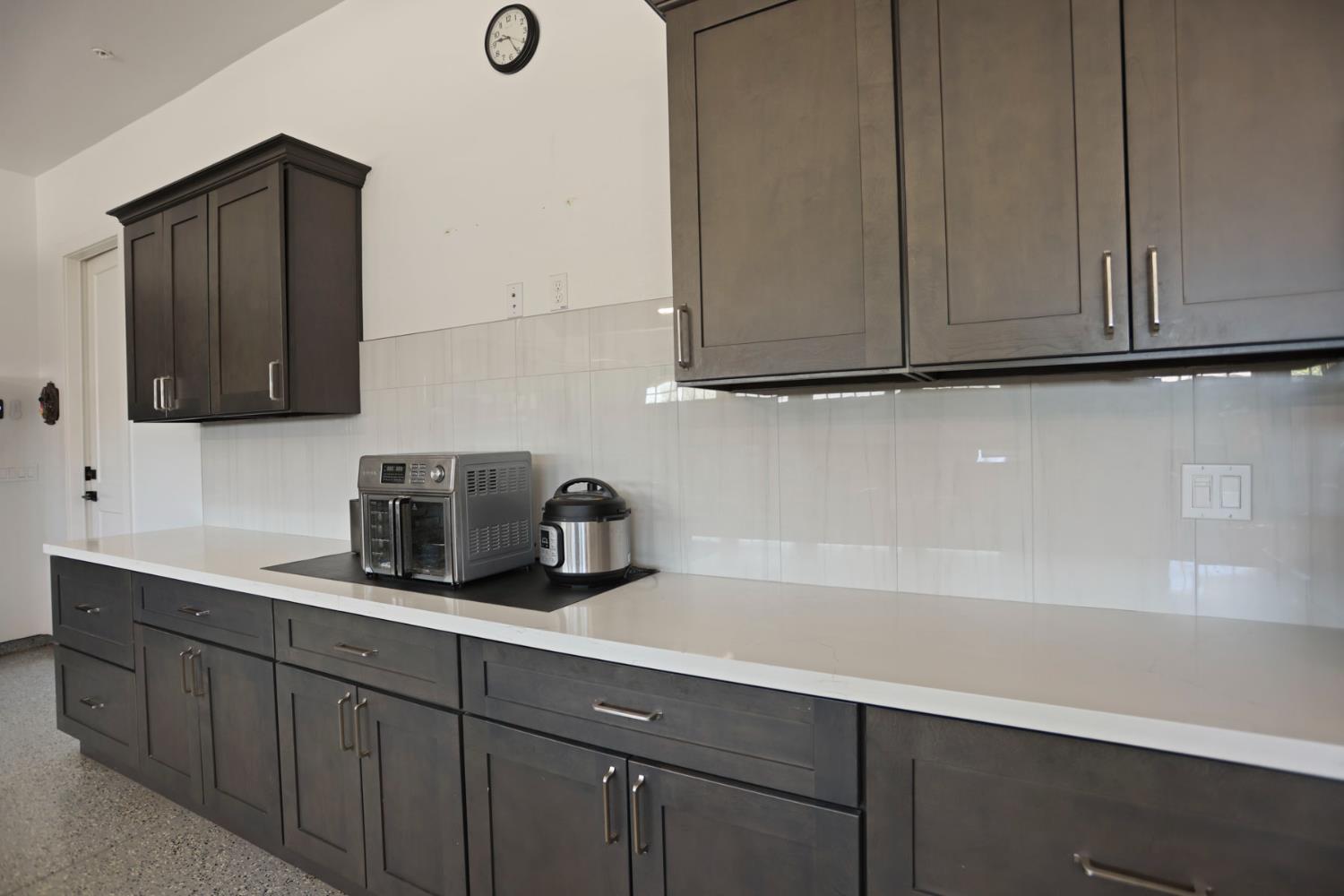 2573 Chrysler Ave, Manteca, CA 95337