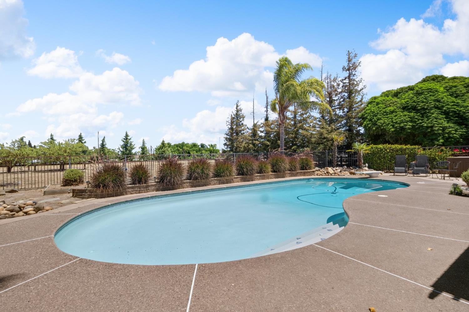 1941 Wawona St, Manteca, CA 95337
