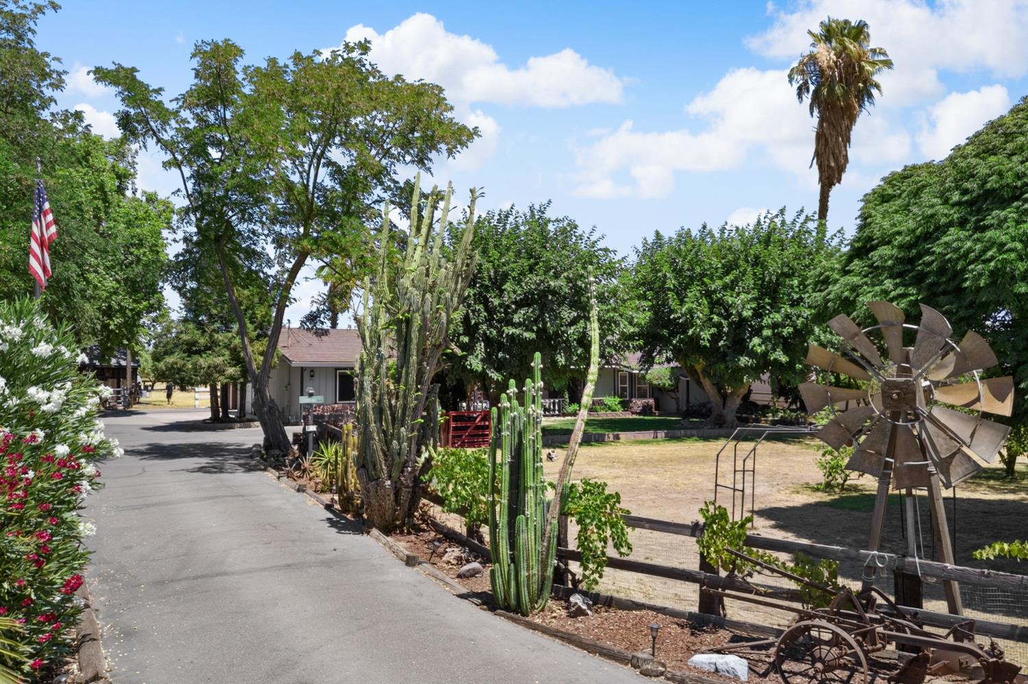 1941 Wawona St, Manteca, CA 95337