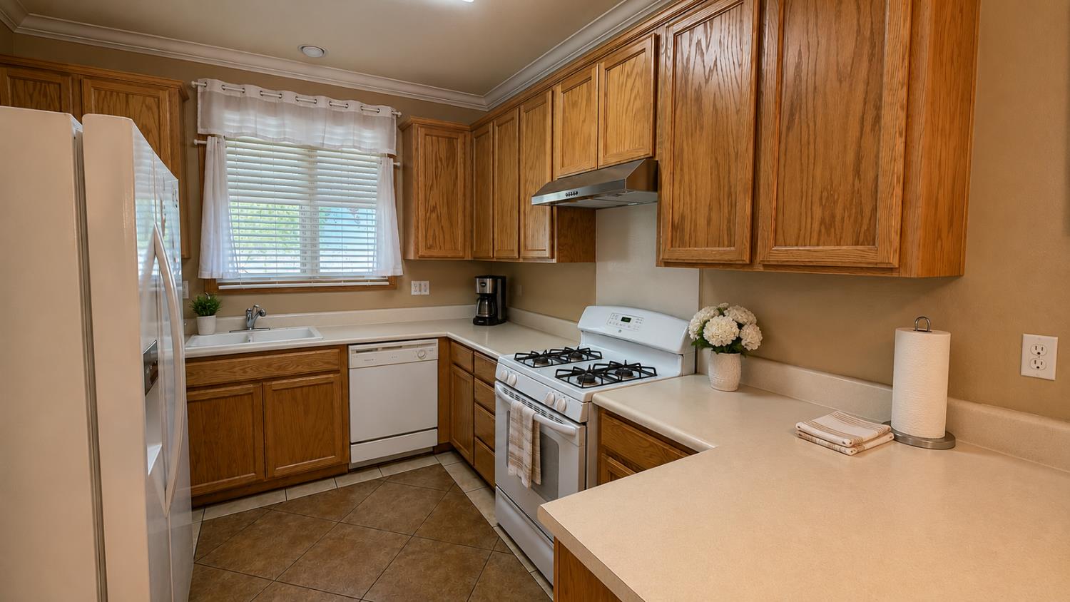 1817 Ironside Dr, Modesto, CA 95358