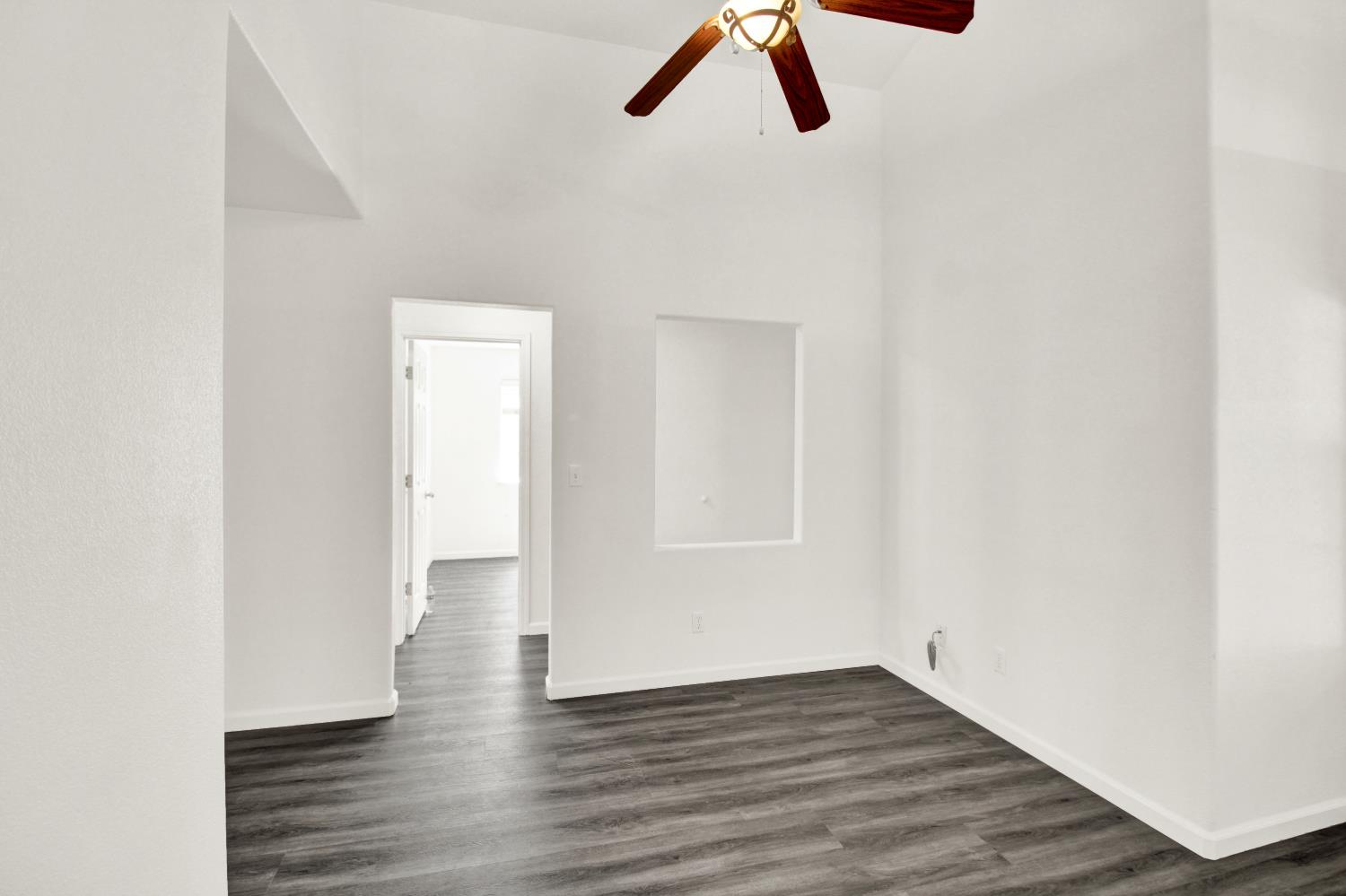 3104 Roland Gardens Ln, Modesto, CA 95355