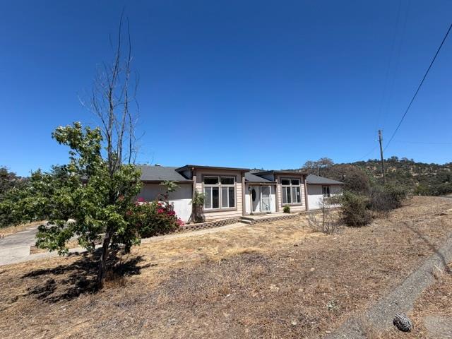13480 Salinas St, La Grange, CA 95329