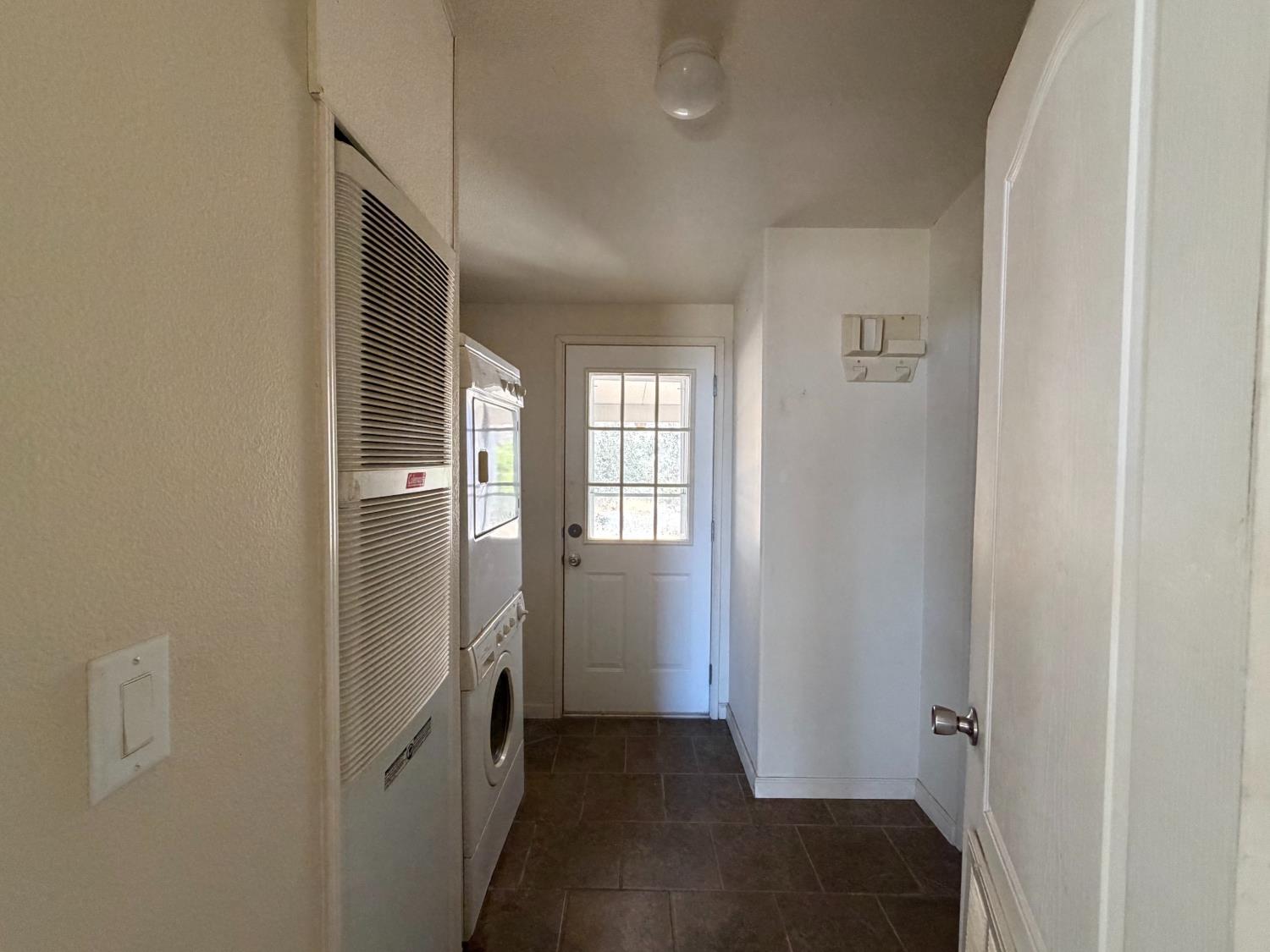 13480 Salinas St, La Grange, CA 95329