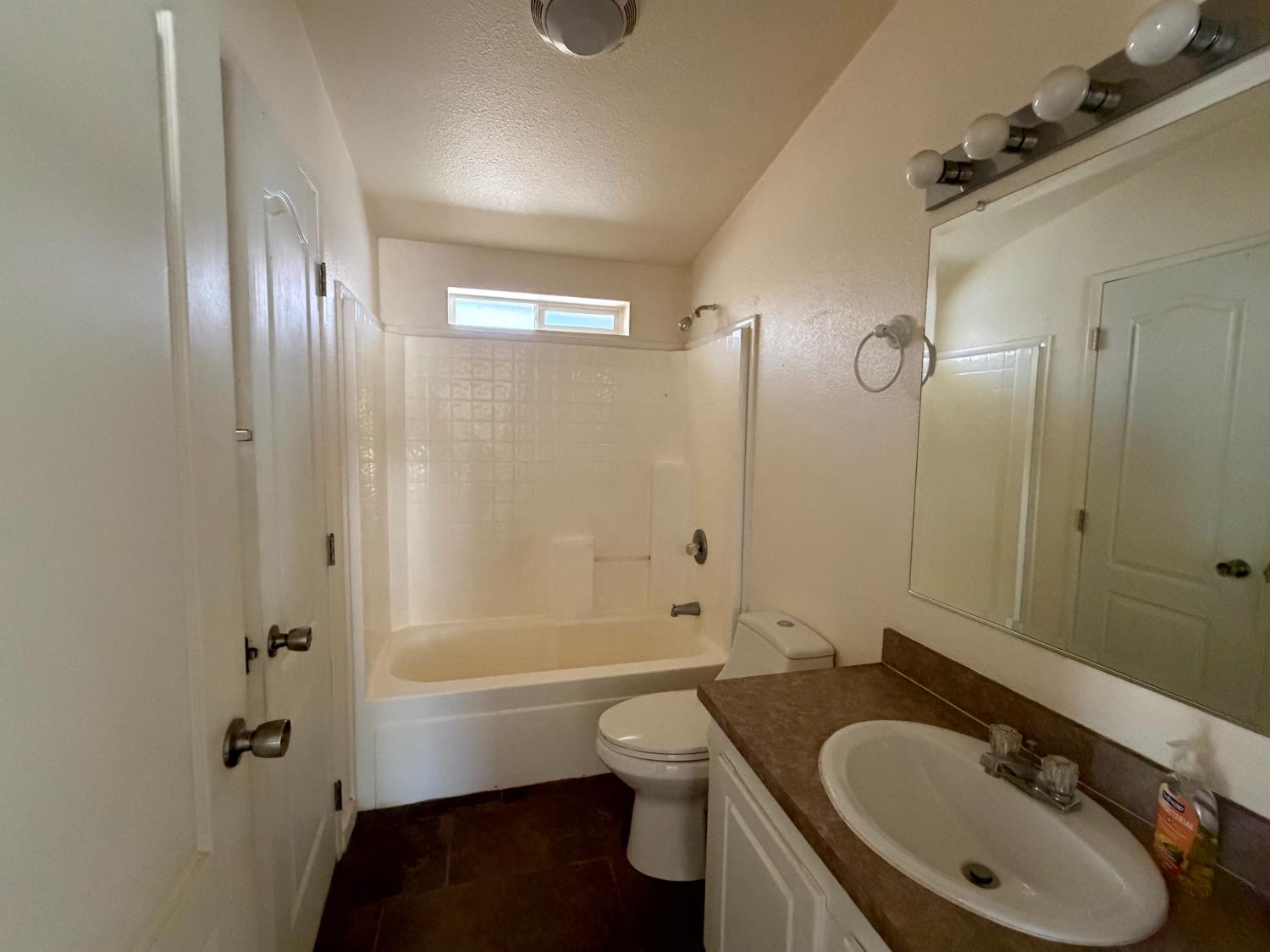 13480 Salinas St, La Grange, CA 95329