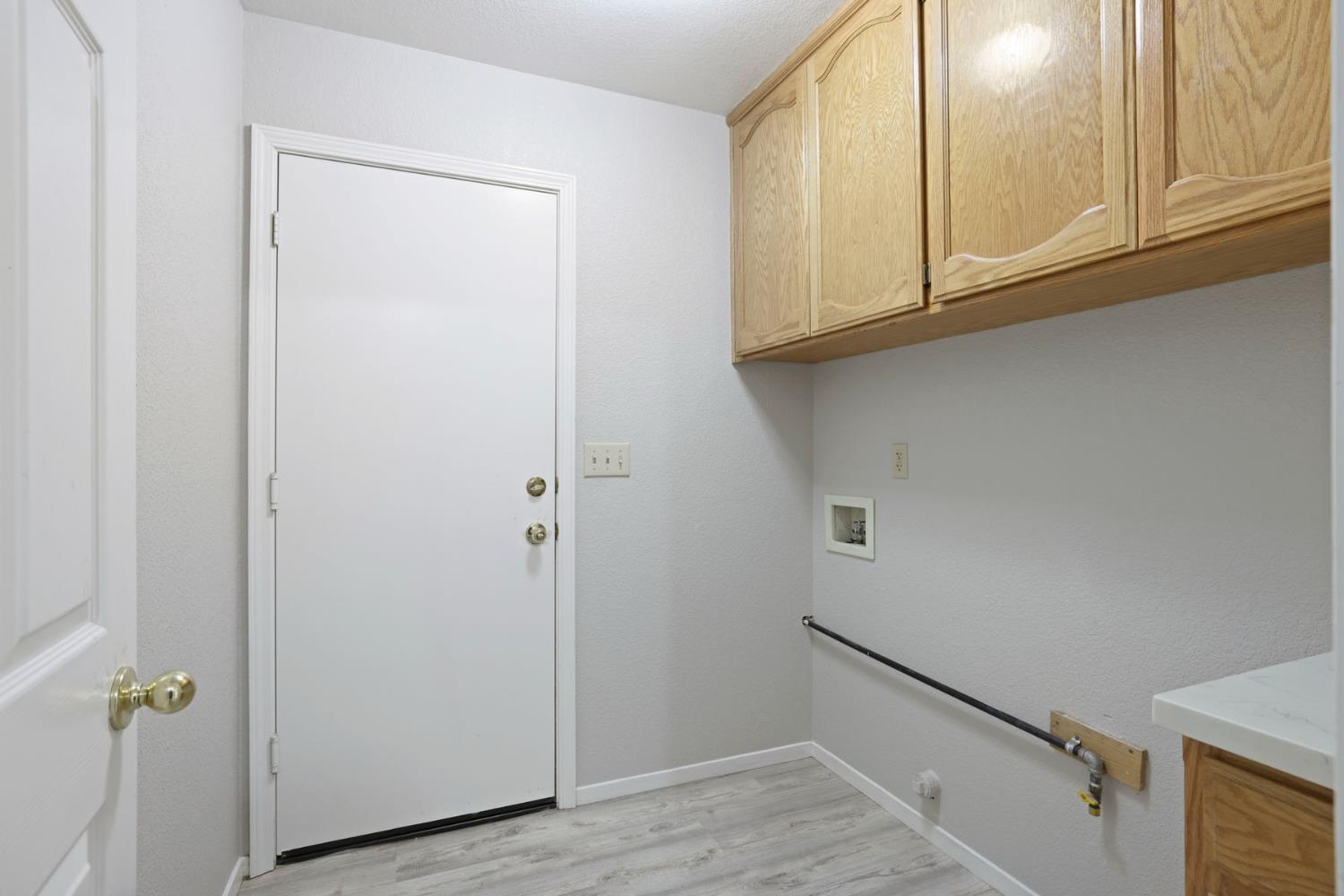 232 Ruess, Ripon, CA 95366