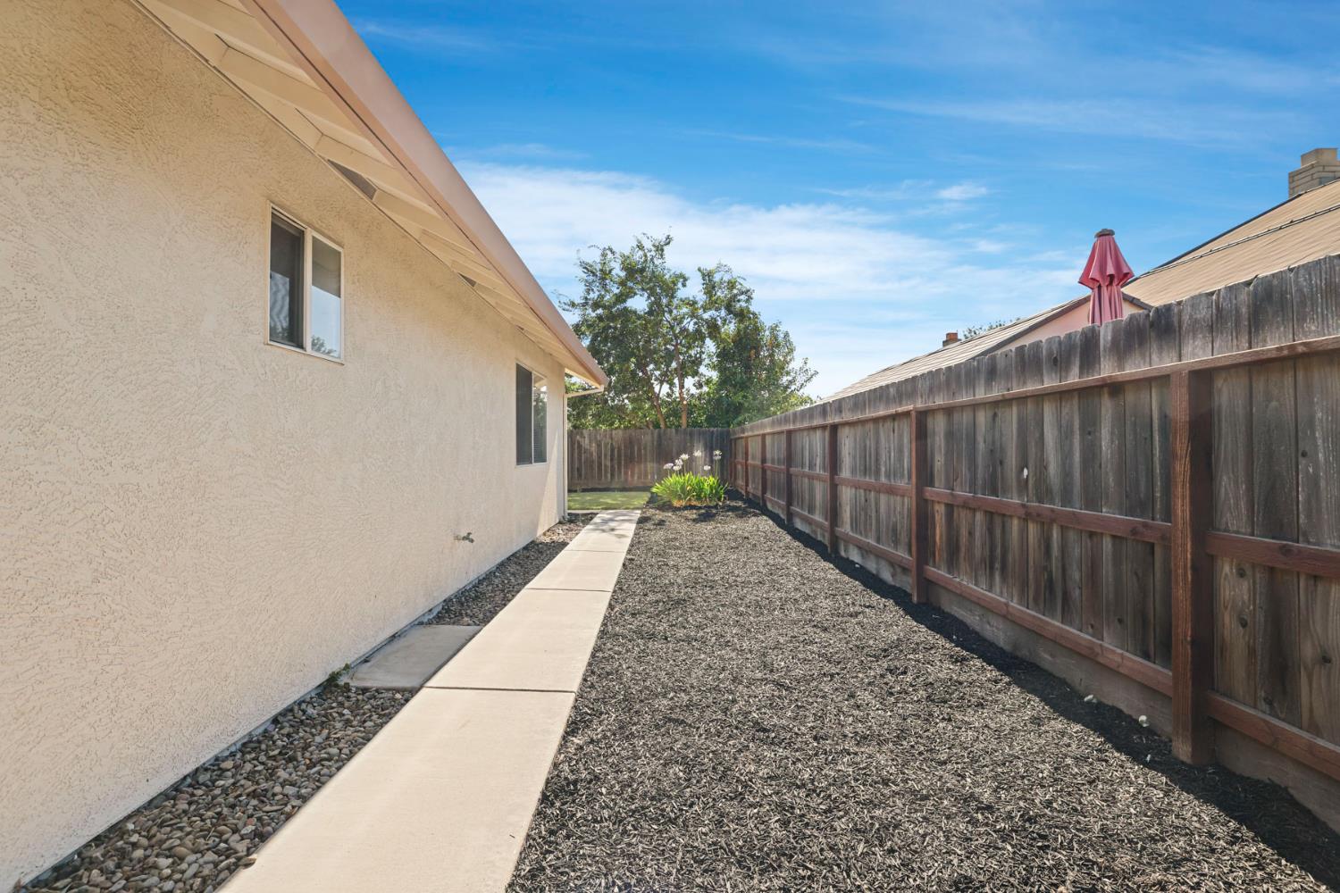 232 Ruess, Ripon, CA 95366