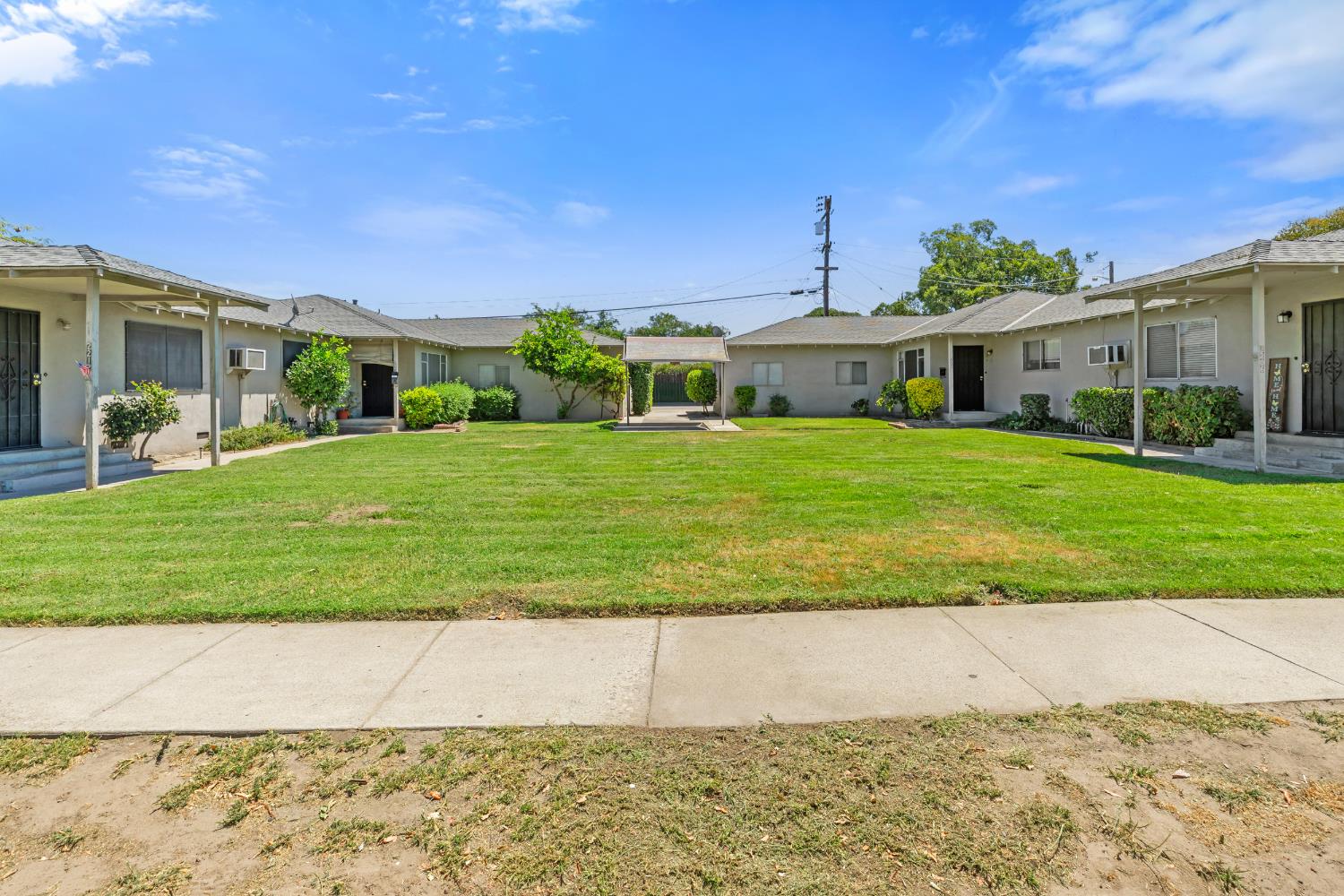 2206 2208 Tully Rd, Modesto, CA 95350