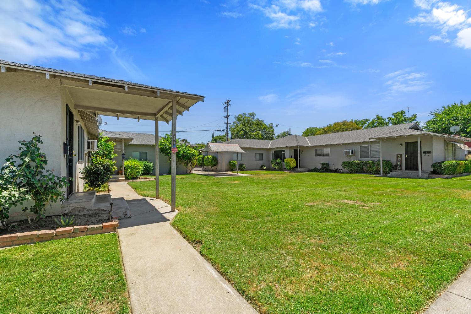 2206 2208 Tully Rd, Modesto, CA 95350