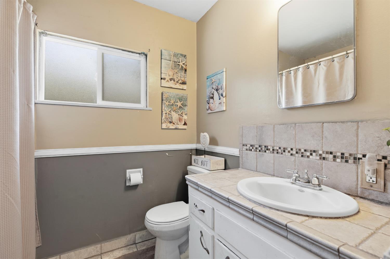 2206 2208 Tully Rd, Modesto, CA 95350