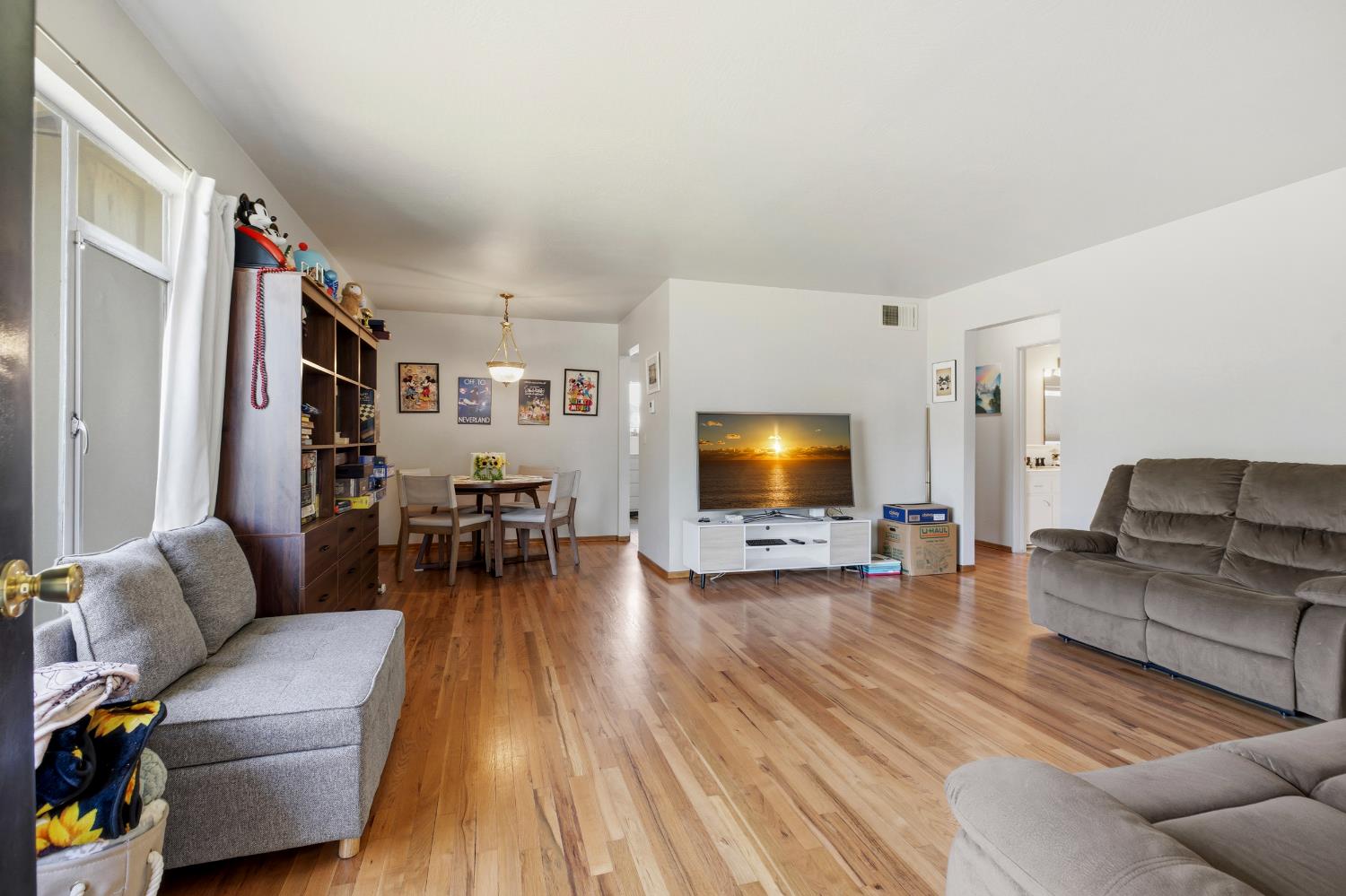 2206 2208 Tully Rd, Modesto, CA 95350