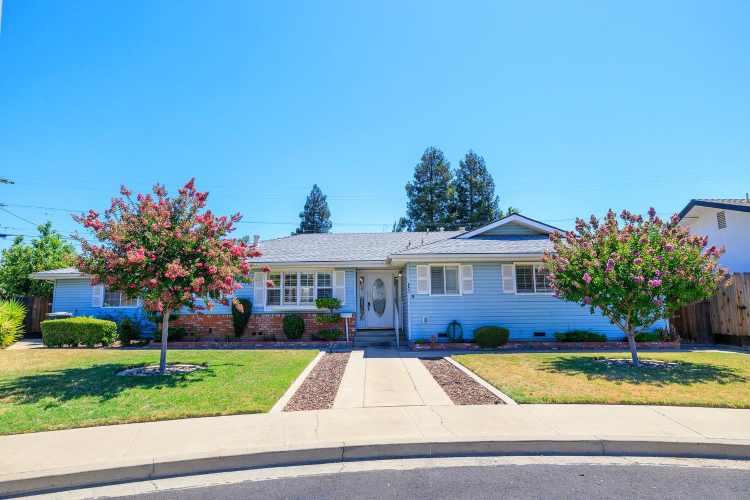 1240 Linn Ct, Turlock, CA 95380