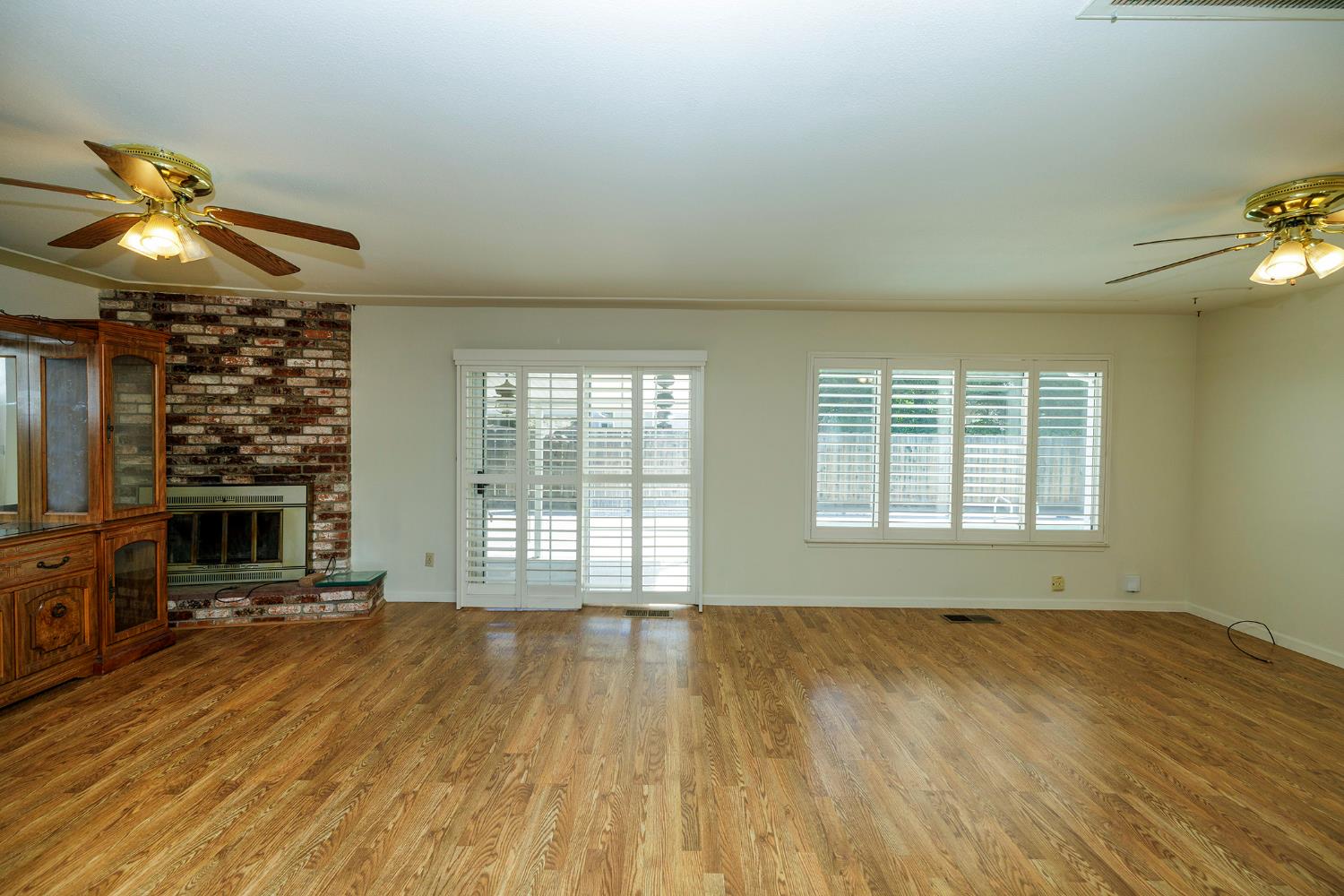 1240 Linn Ct, Turlock, CA 95380