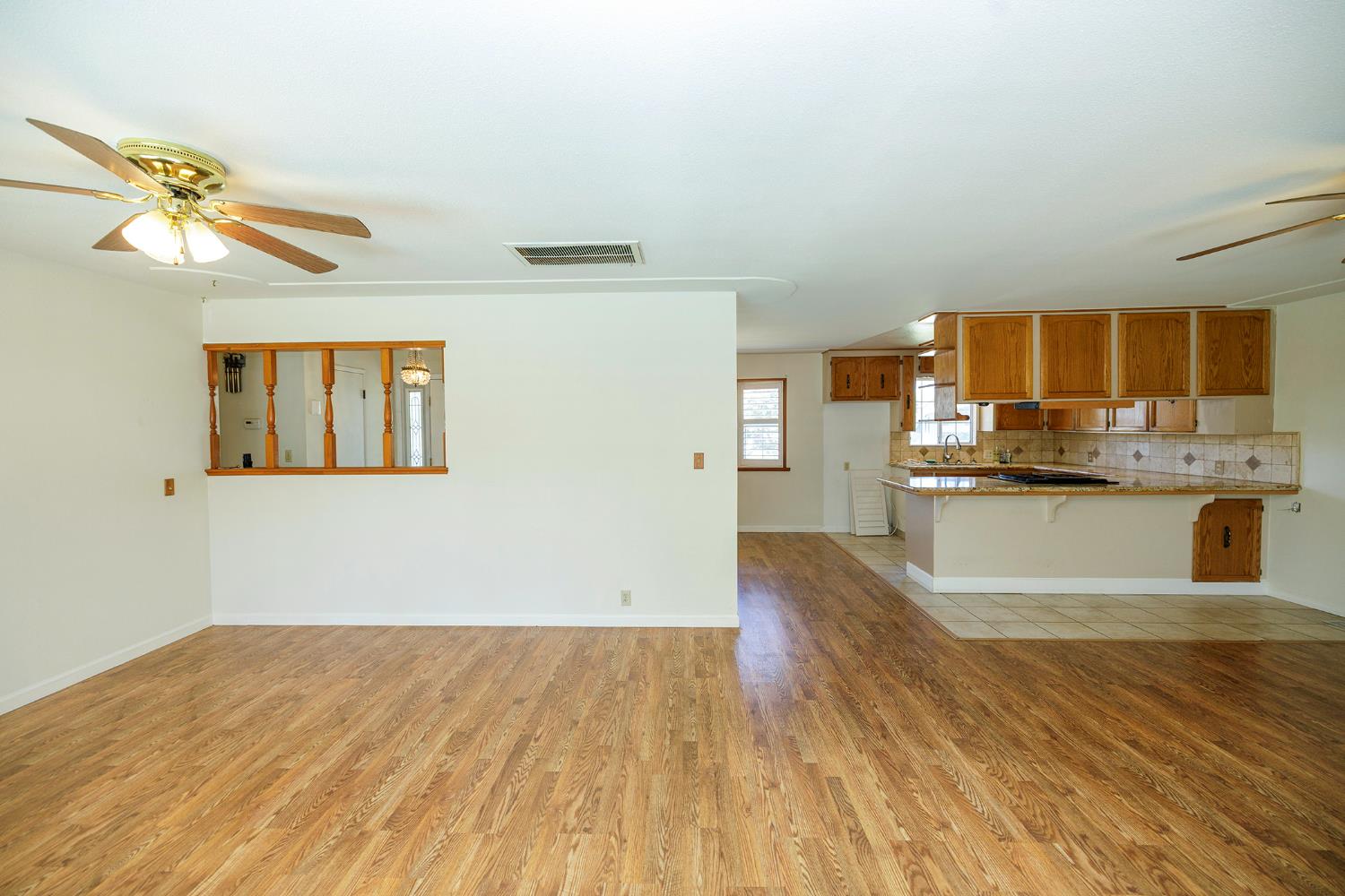 1240 Linn Ct, Turlock, CA 95380