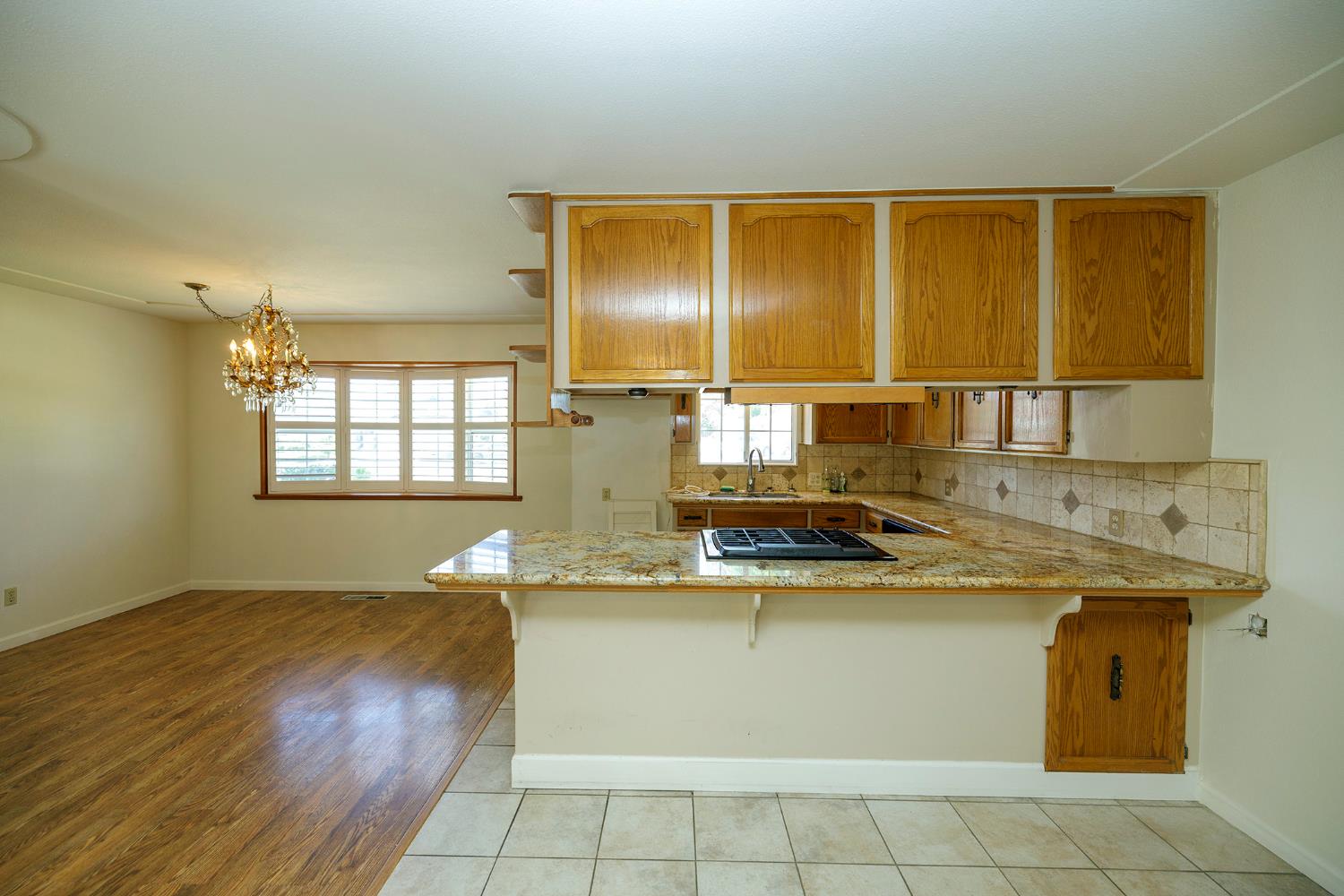 1240 Linn Ct, Turlock, CA 95380