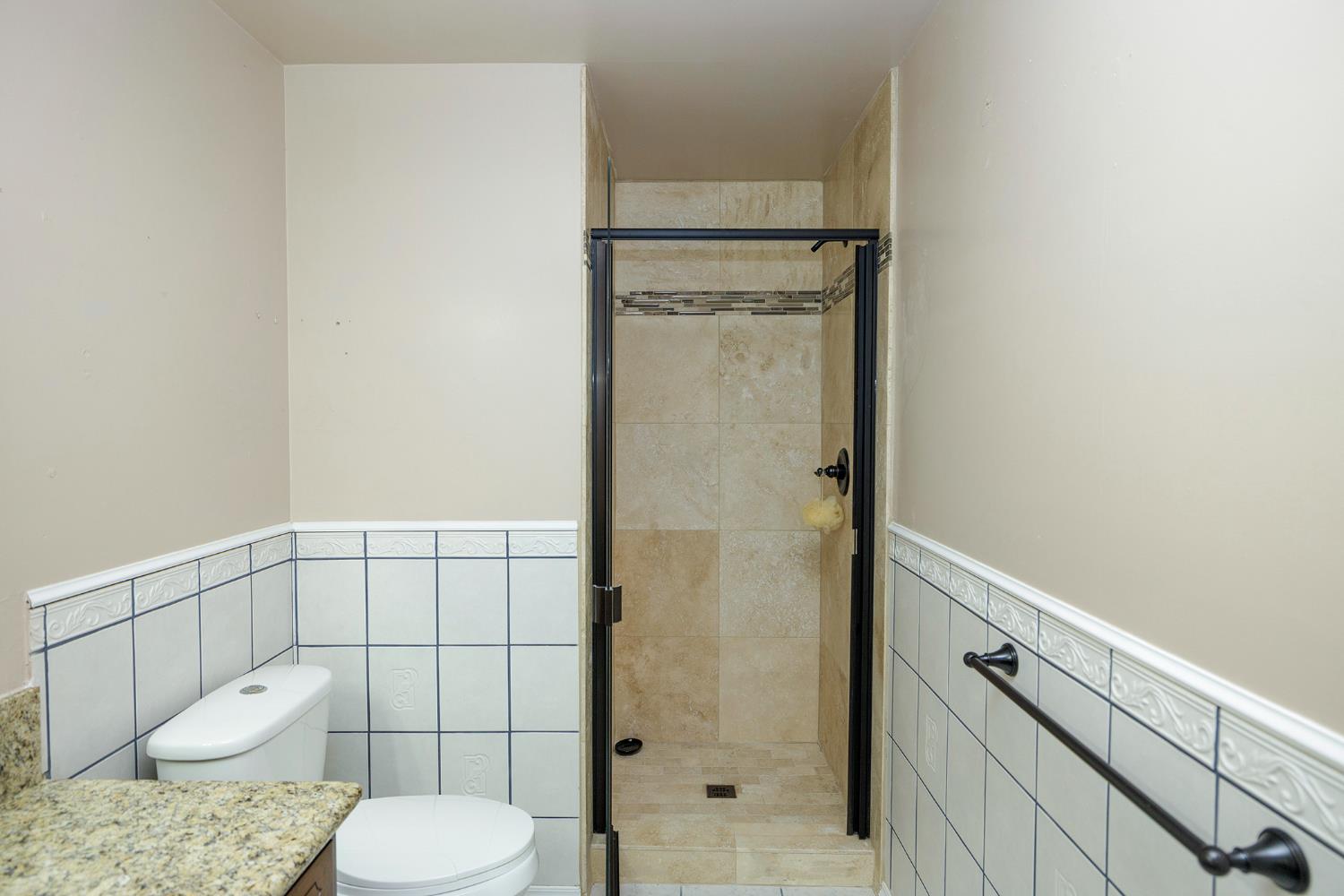 1240 Linn Ct, Turlock, CA 95380