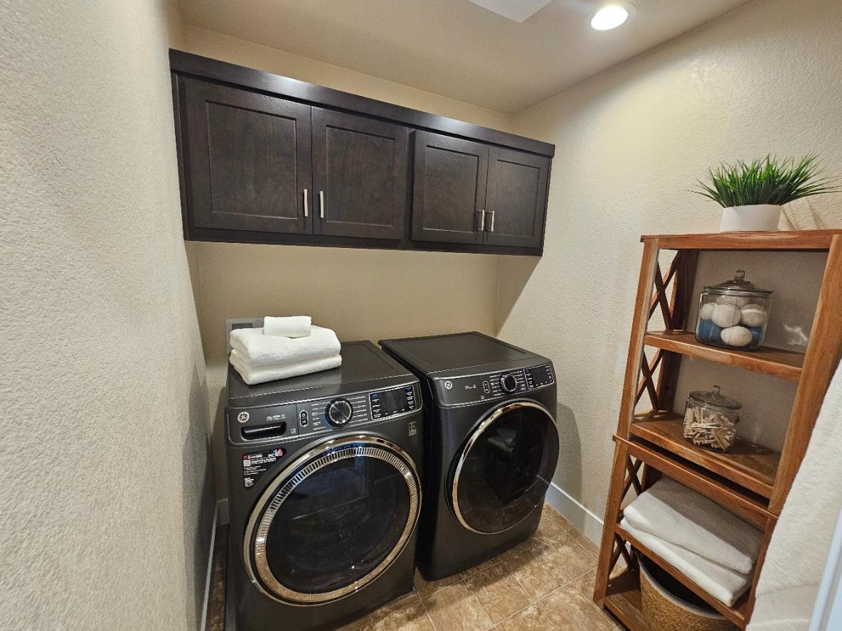 181 Twister Ln, Oakdale, CA 95361